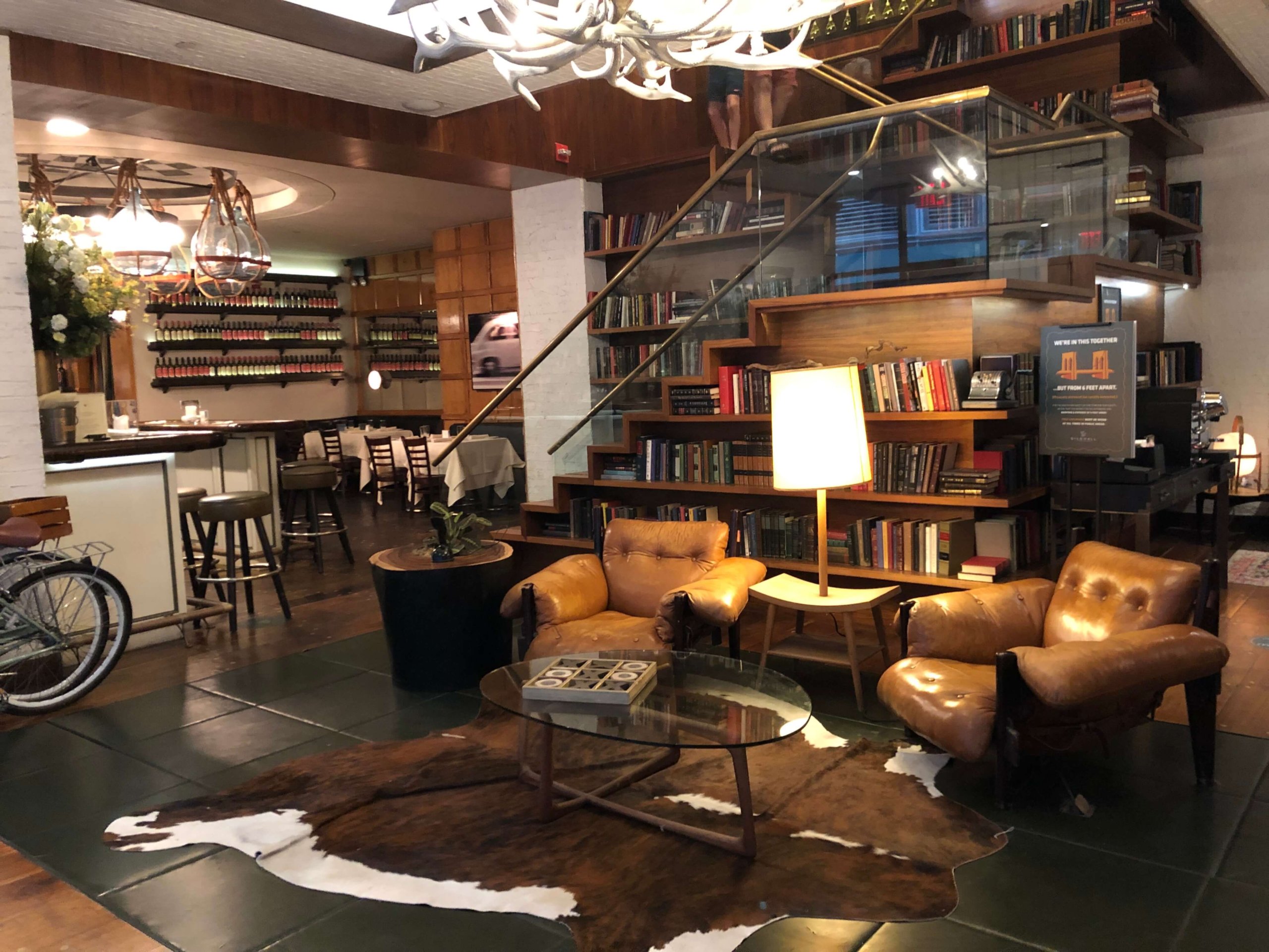 ギルドホール・ロビー