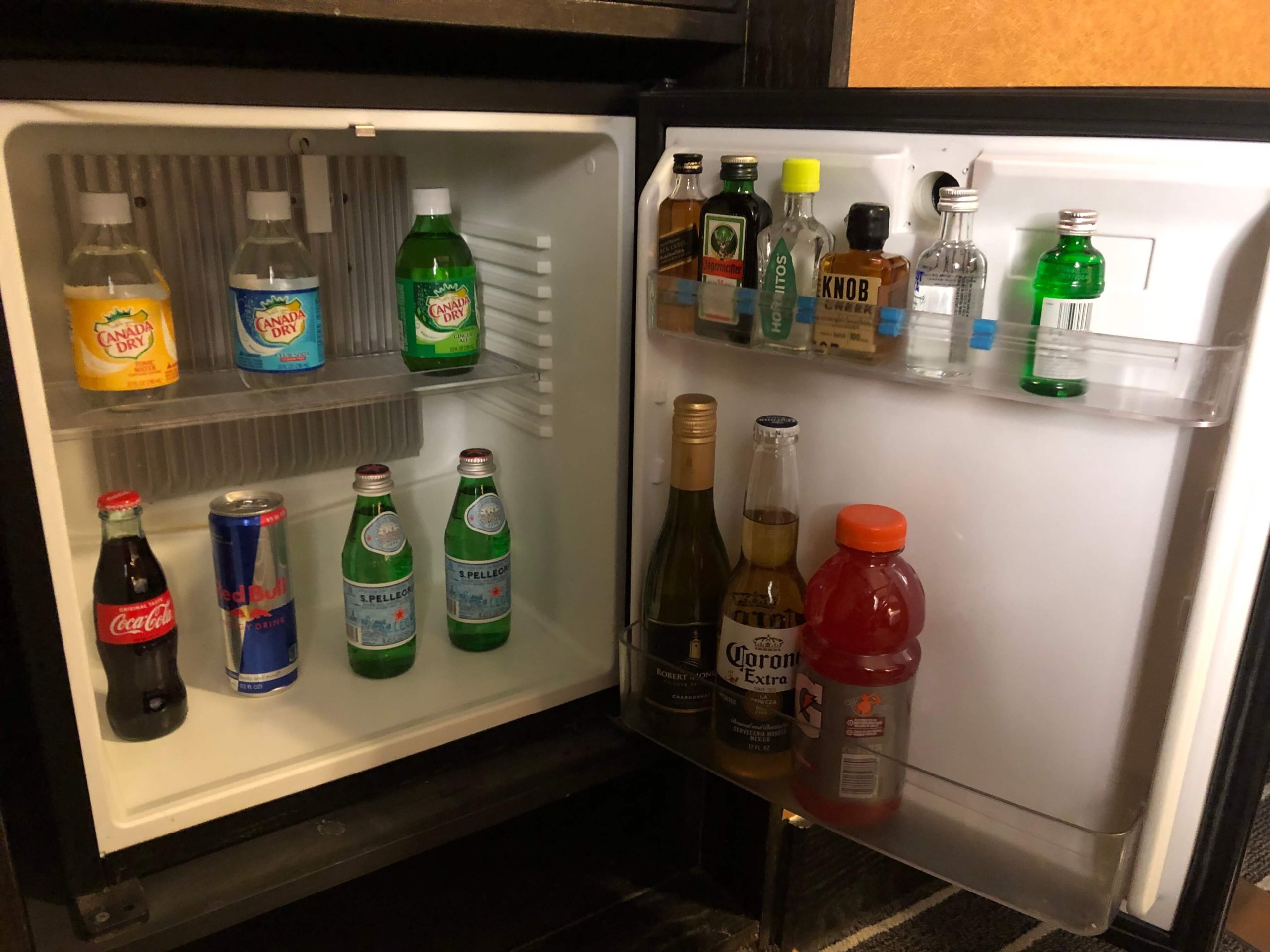 ギルドホールお部屋・ミニバー