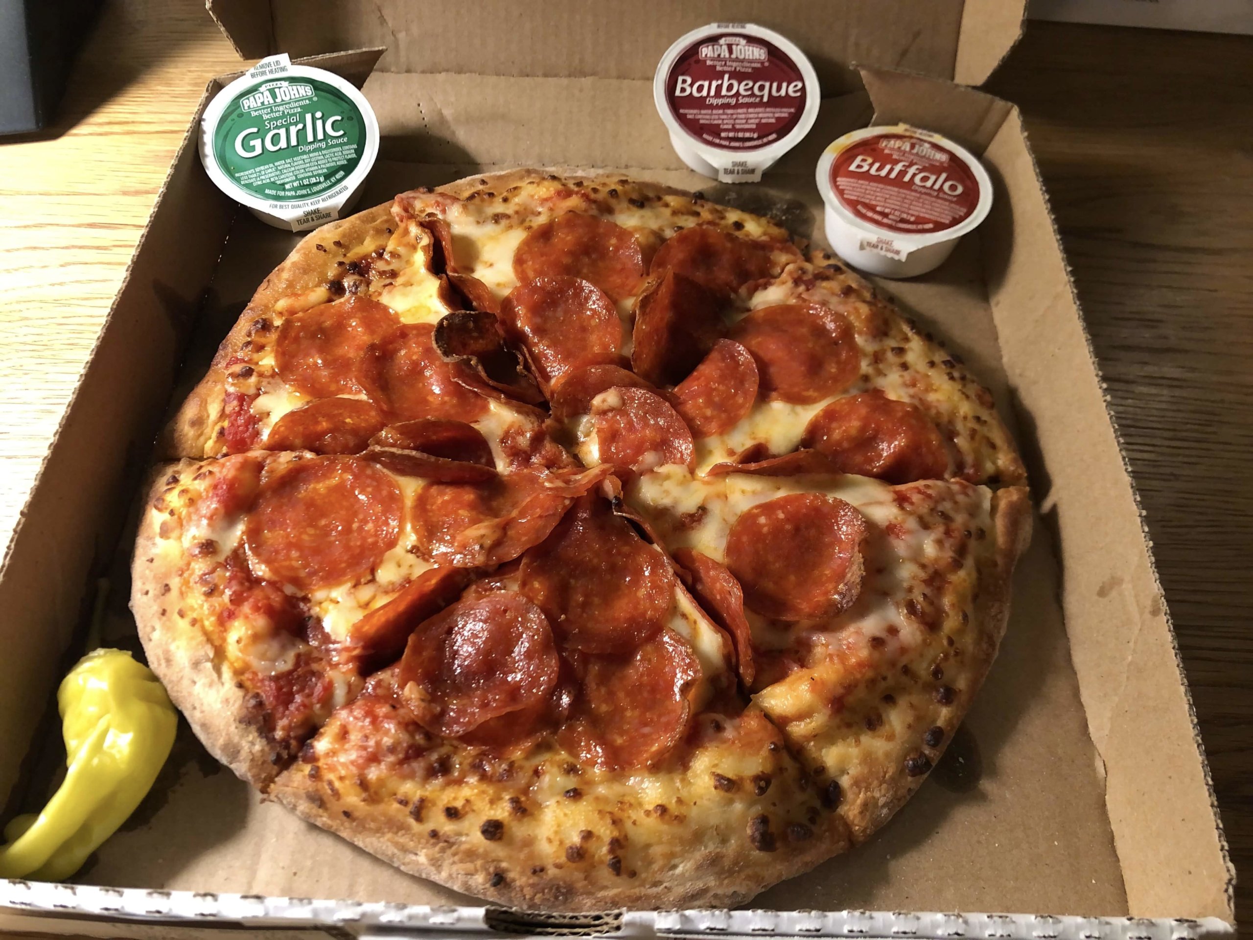 パパジョーンズピザ・ペパロニ