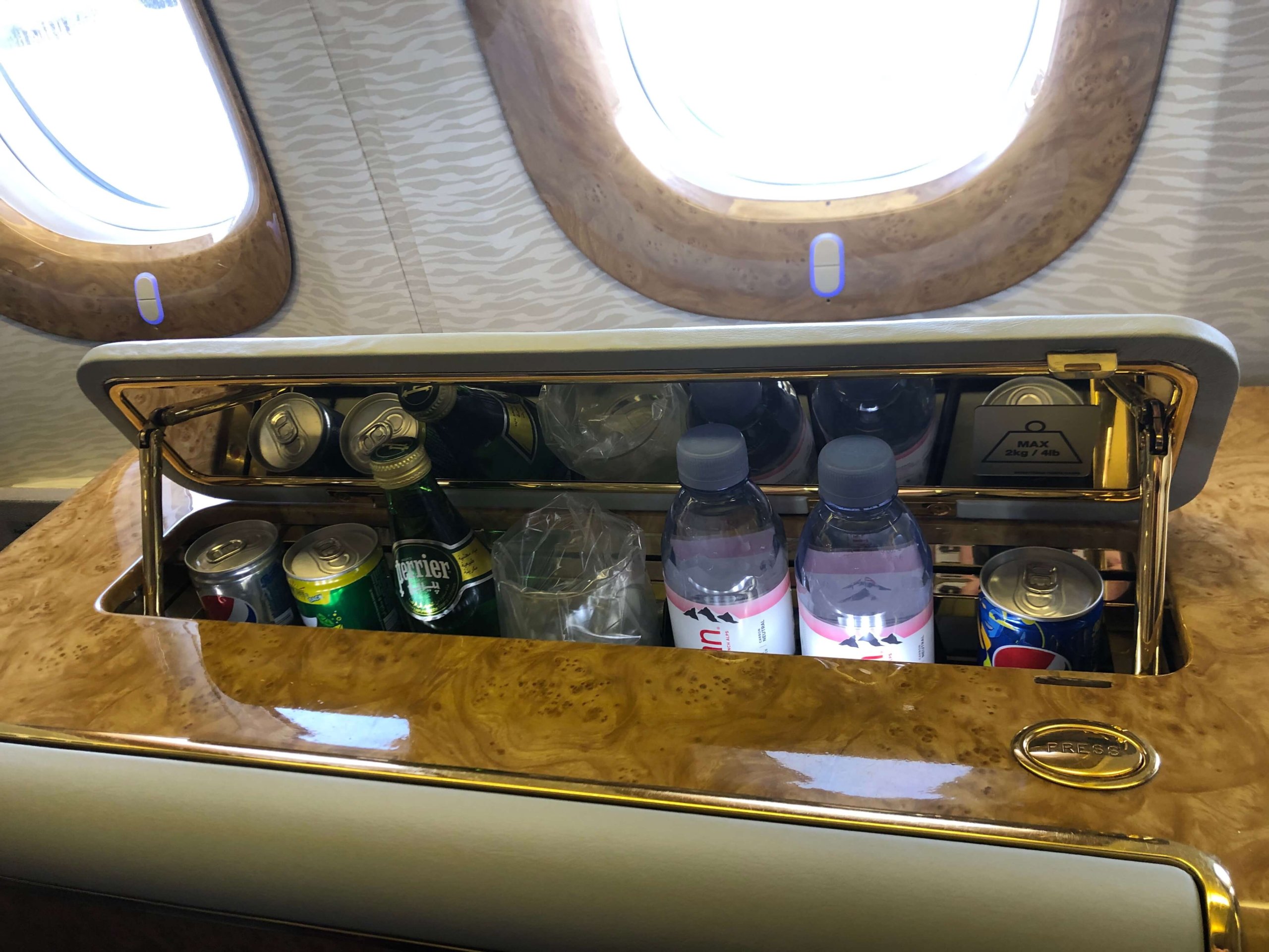 エミレーツ航空・ファーストクラス座席