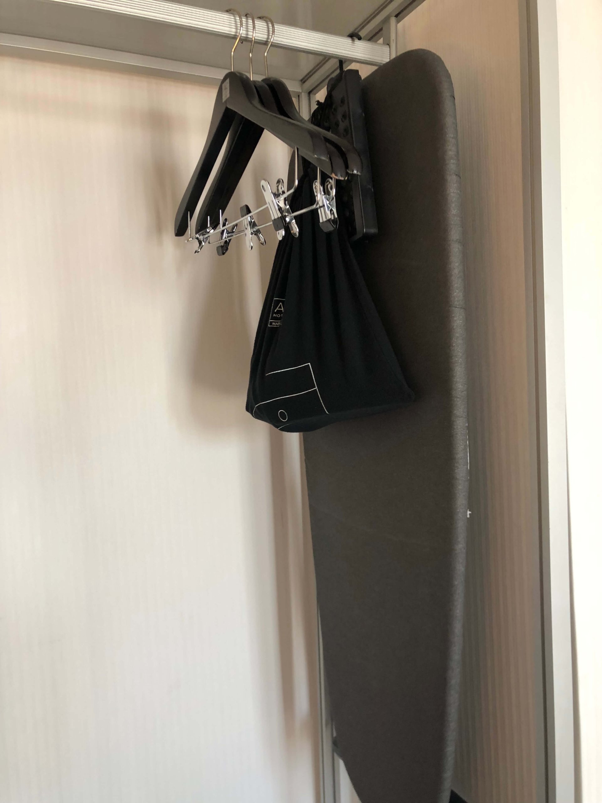 ACホテル・アトチャ・クローゼット