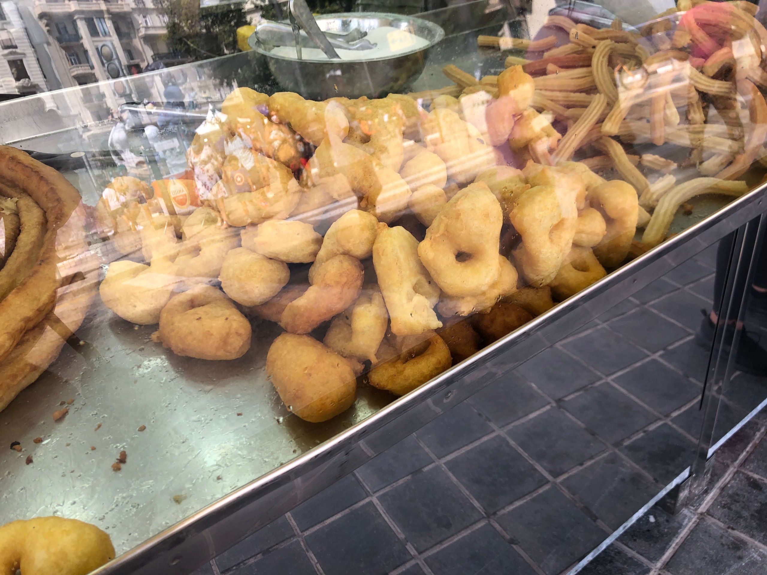 Buñuelos(ブニュエロス)