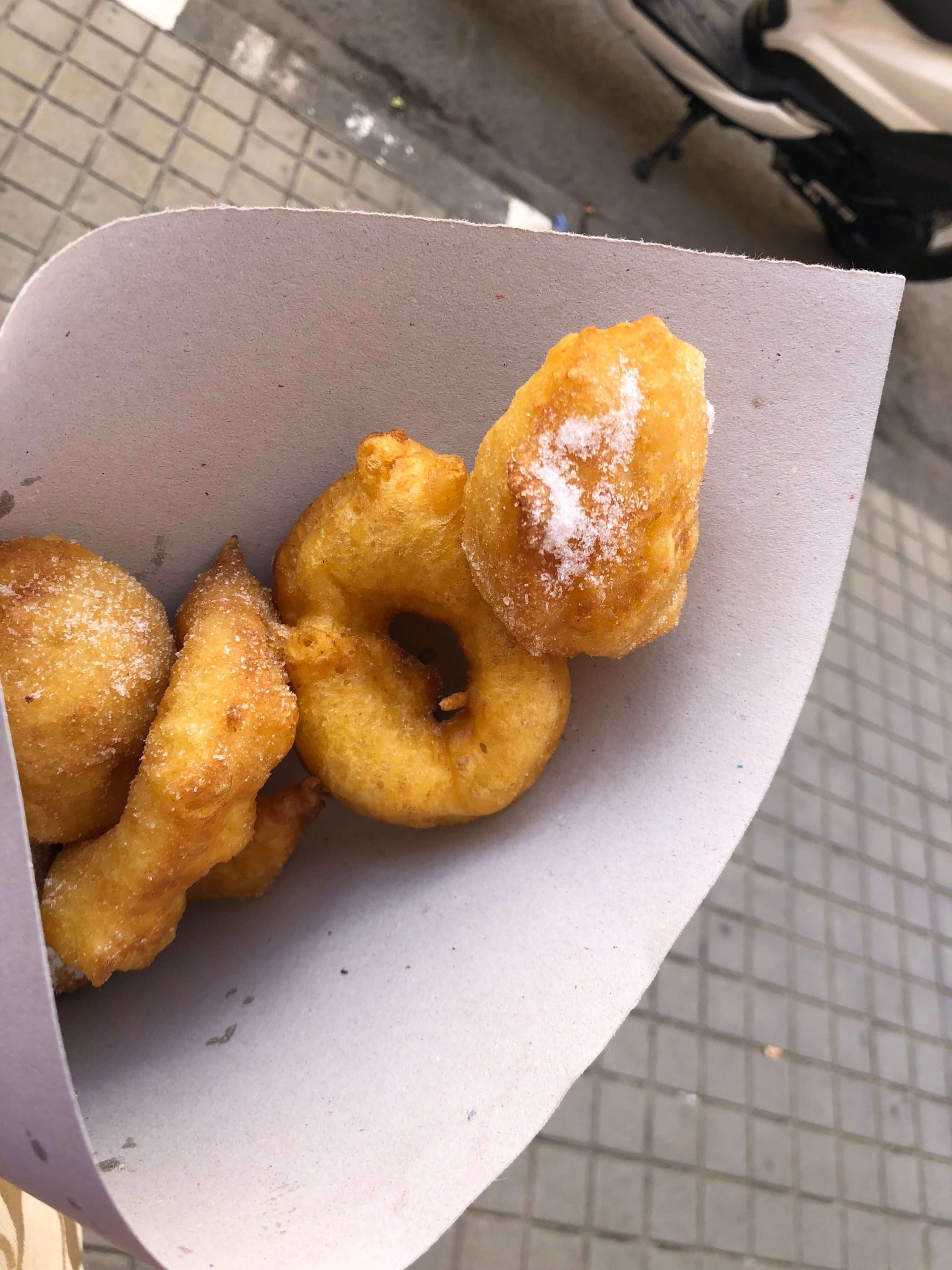 Buñuelos(ブニュエロス)