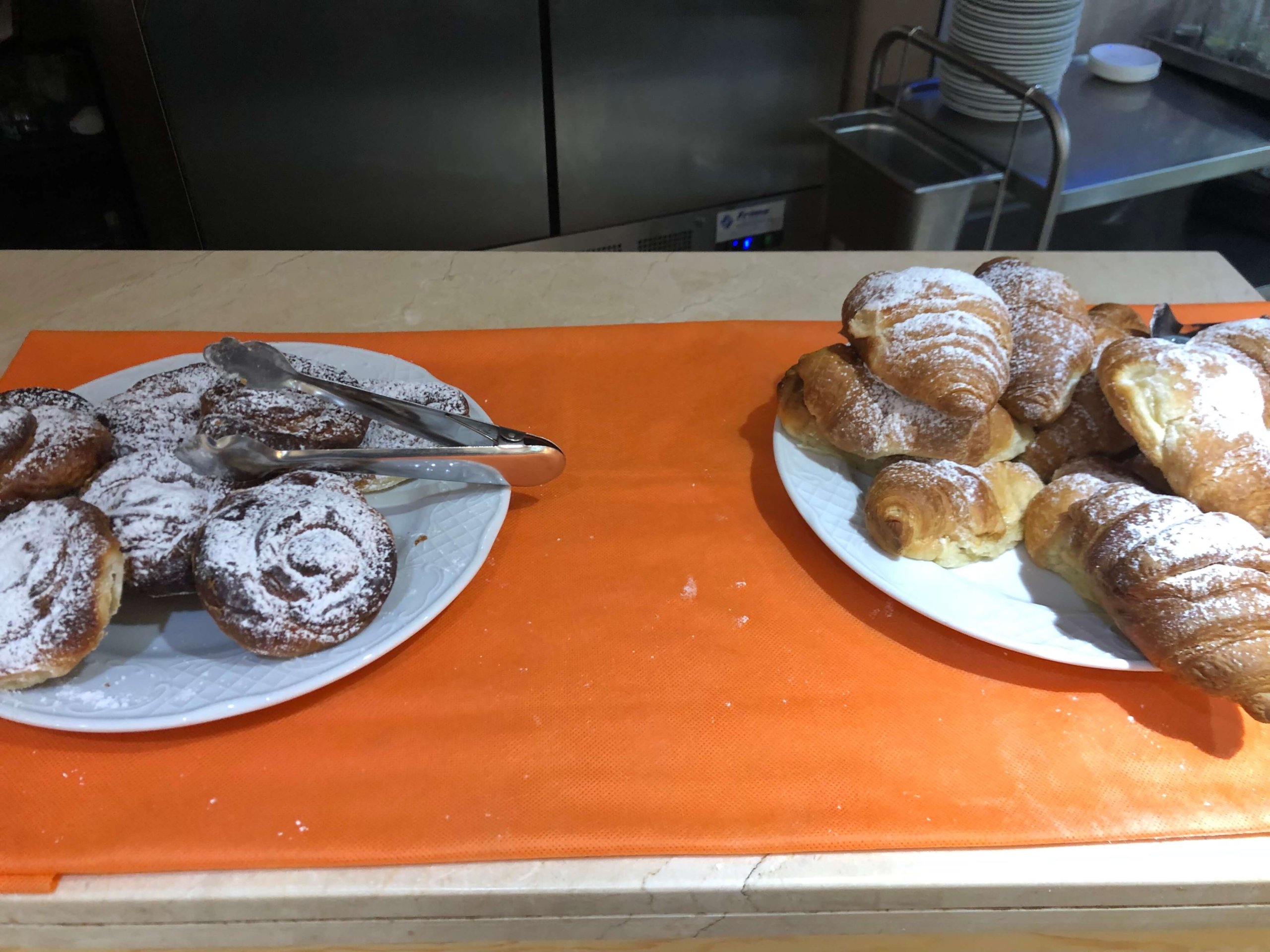 ホテルバレアル・朝食