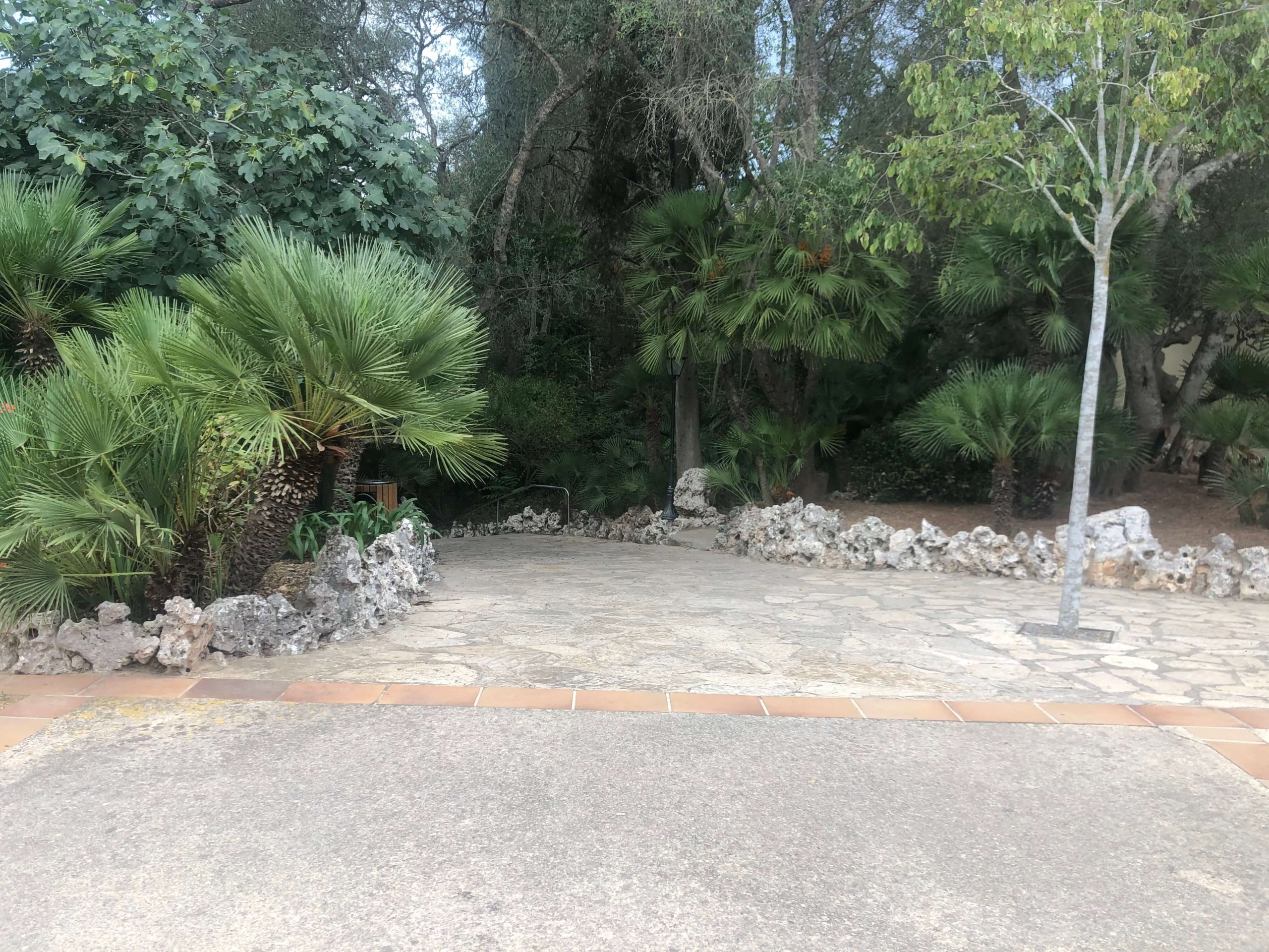 ドラック洞窟・出口