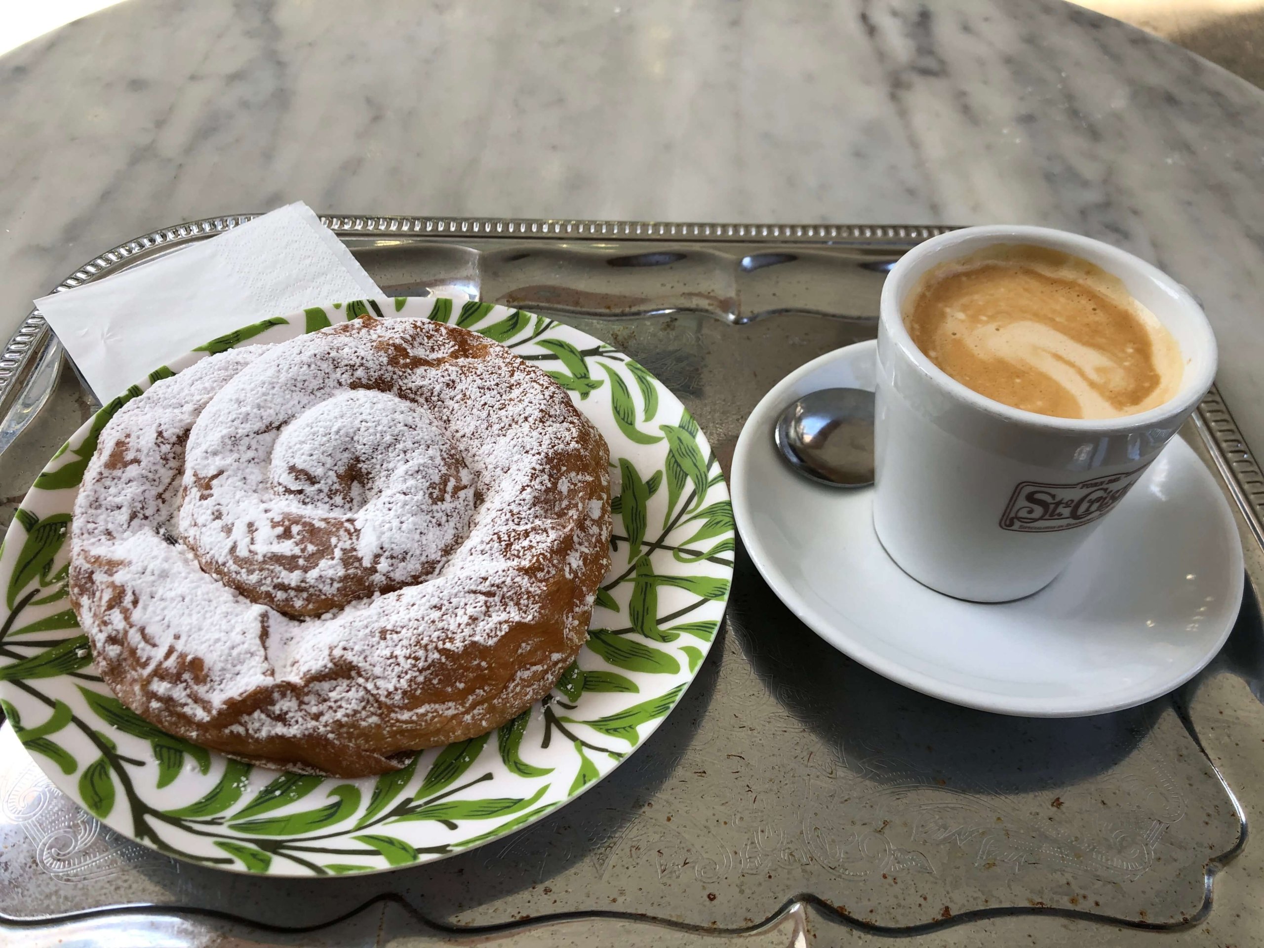 エンサイマーダとコーヒー