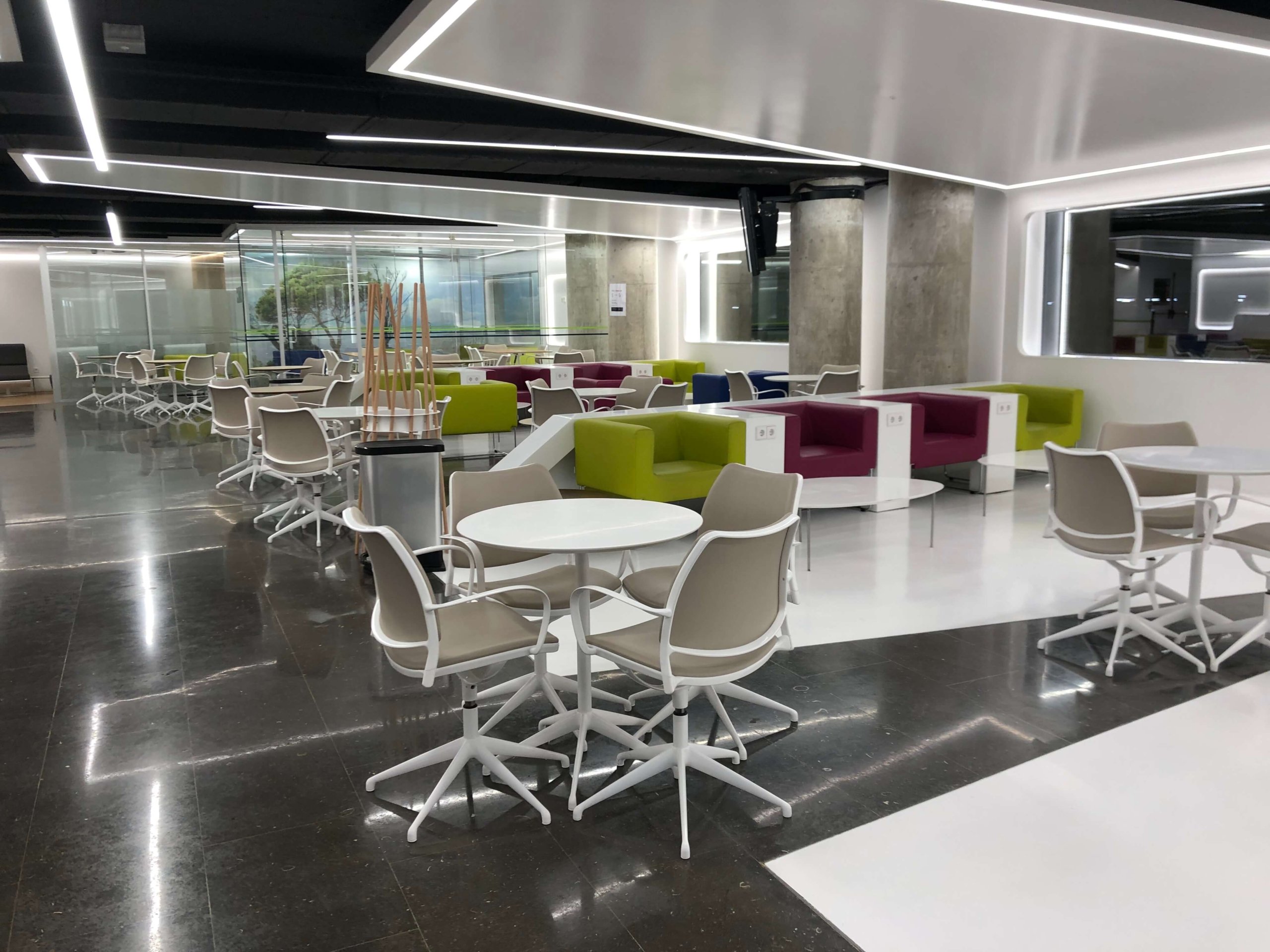 Sala Vipラウンジ