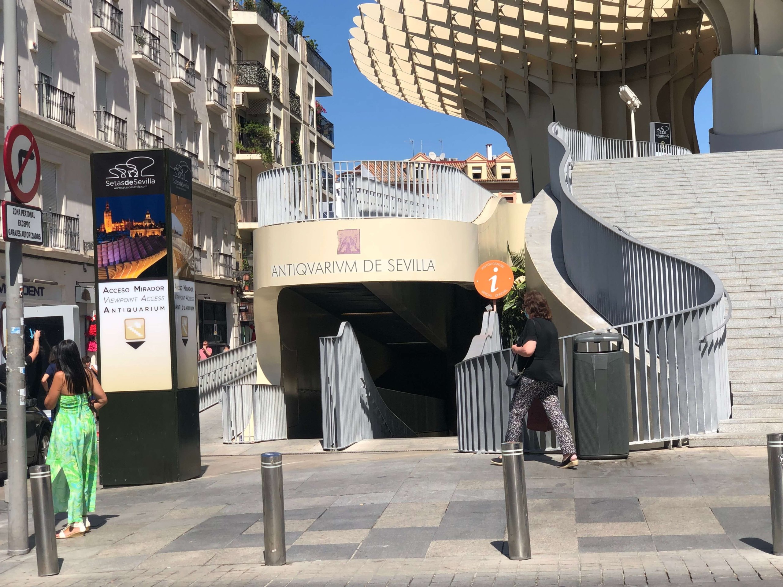 メトロポール・パラソル