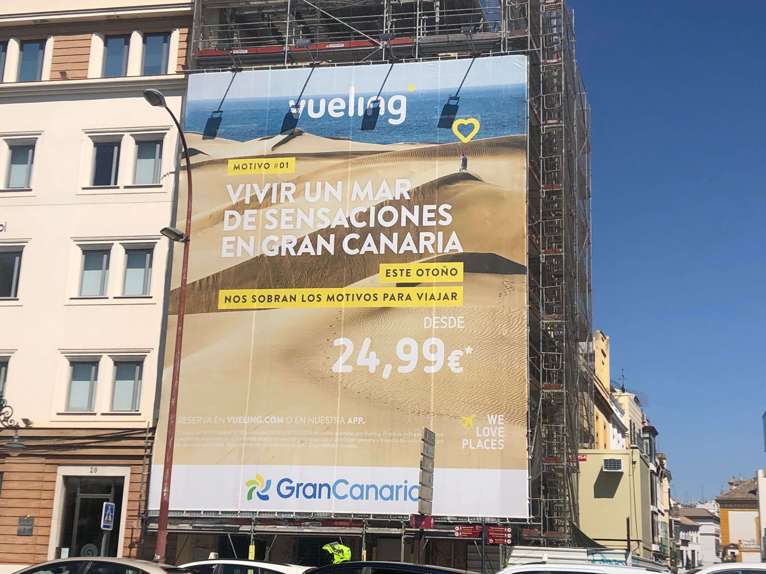 ブエリング航空の看板