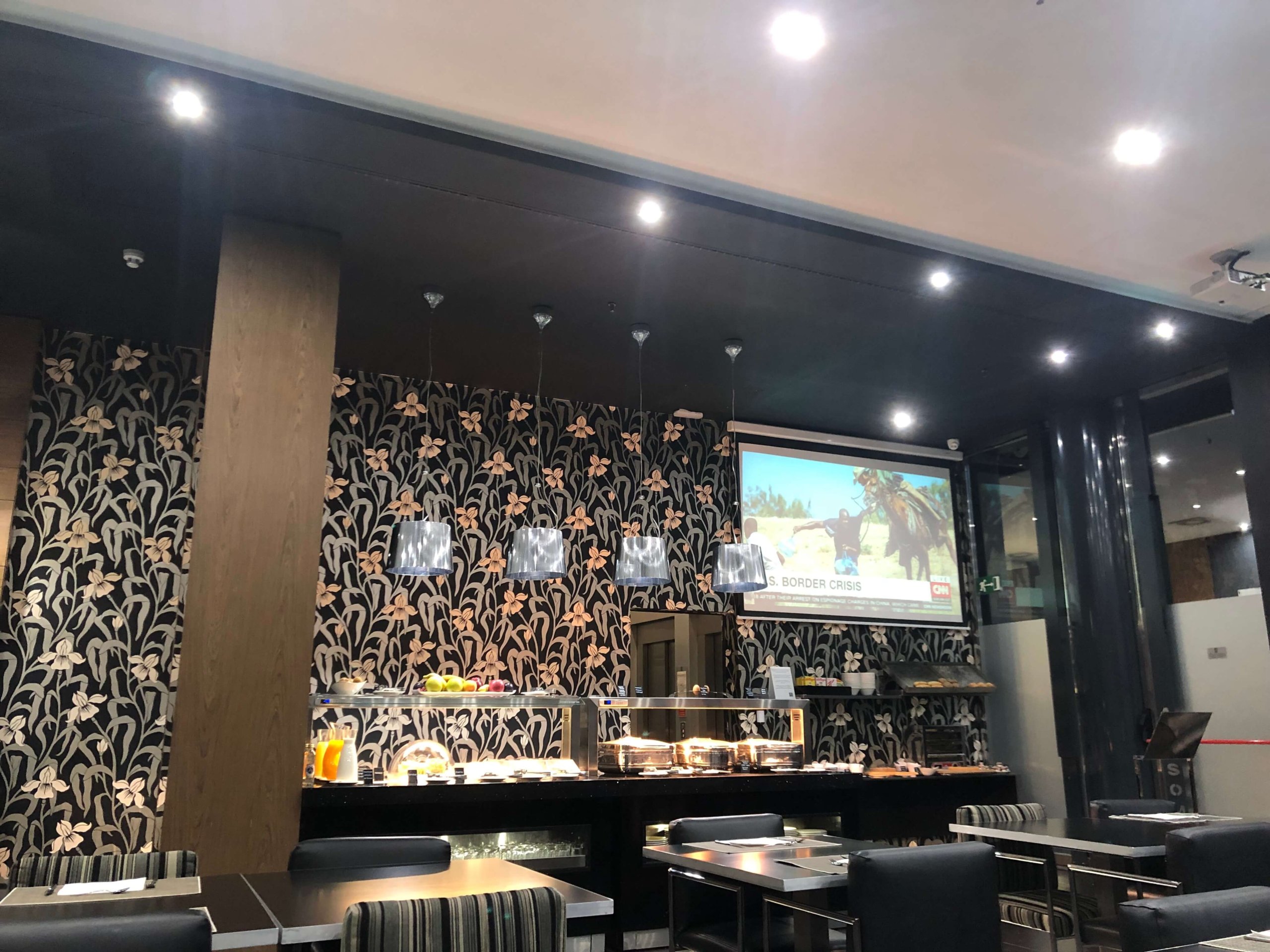 ACホテル・ソム・朝食