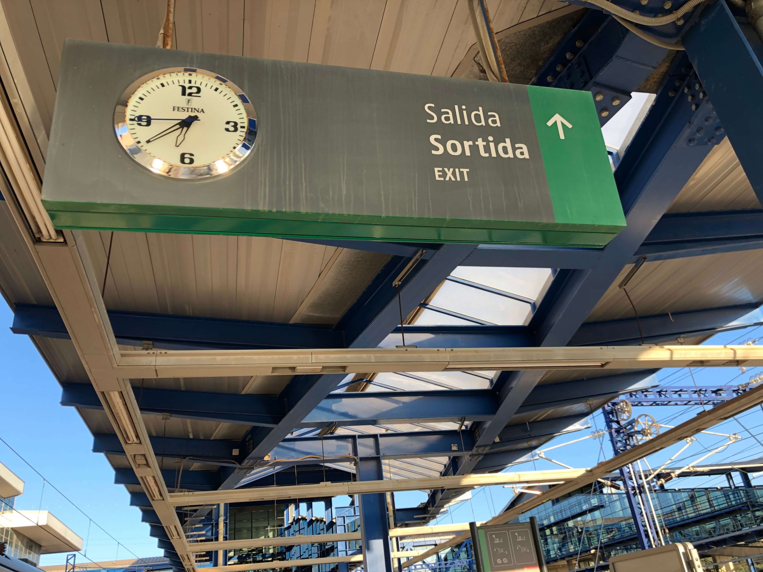 CAMP DE TARRAGONA駅