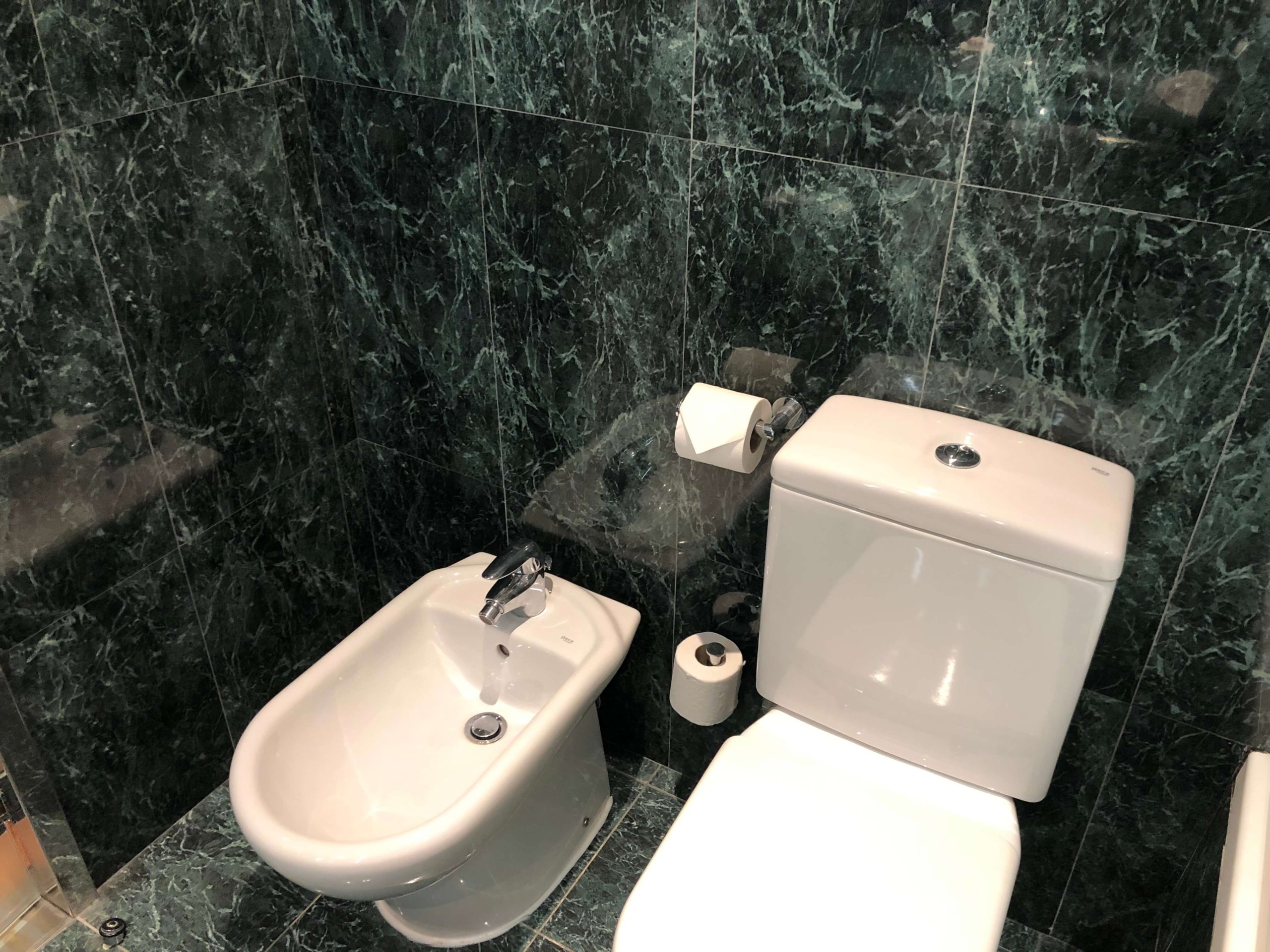 ACホテル・タラゴナ・バスルーム