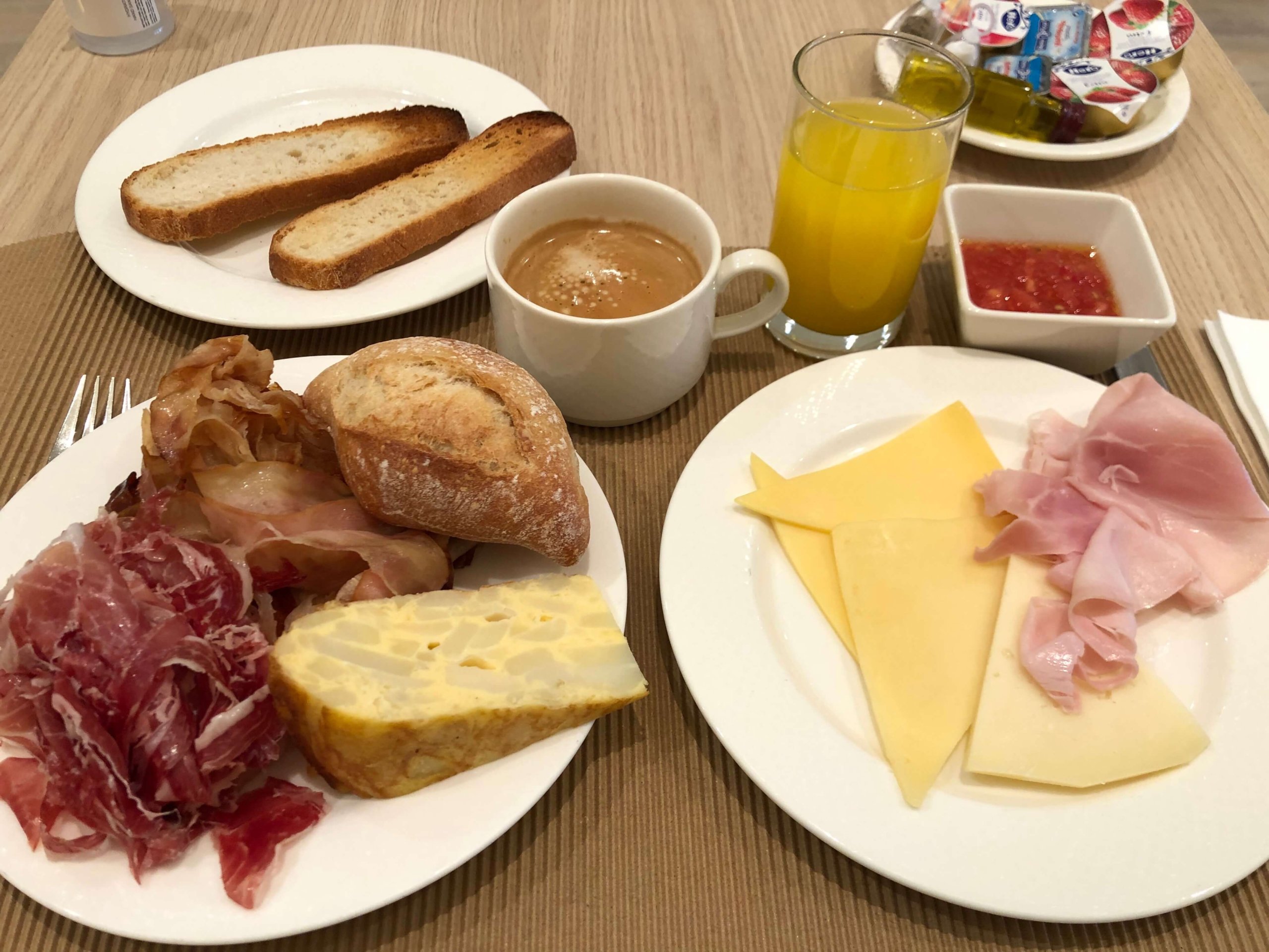 ACホテル・タラゴナ・朝食食べたもの