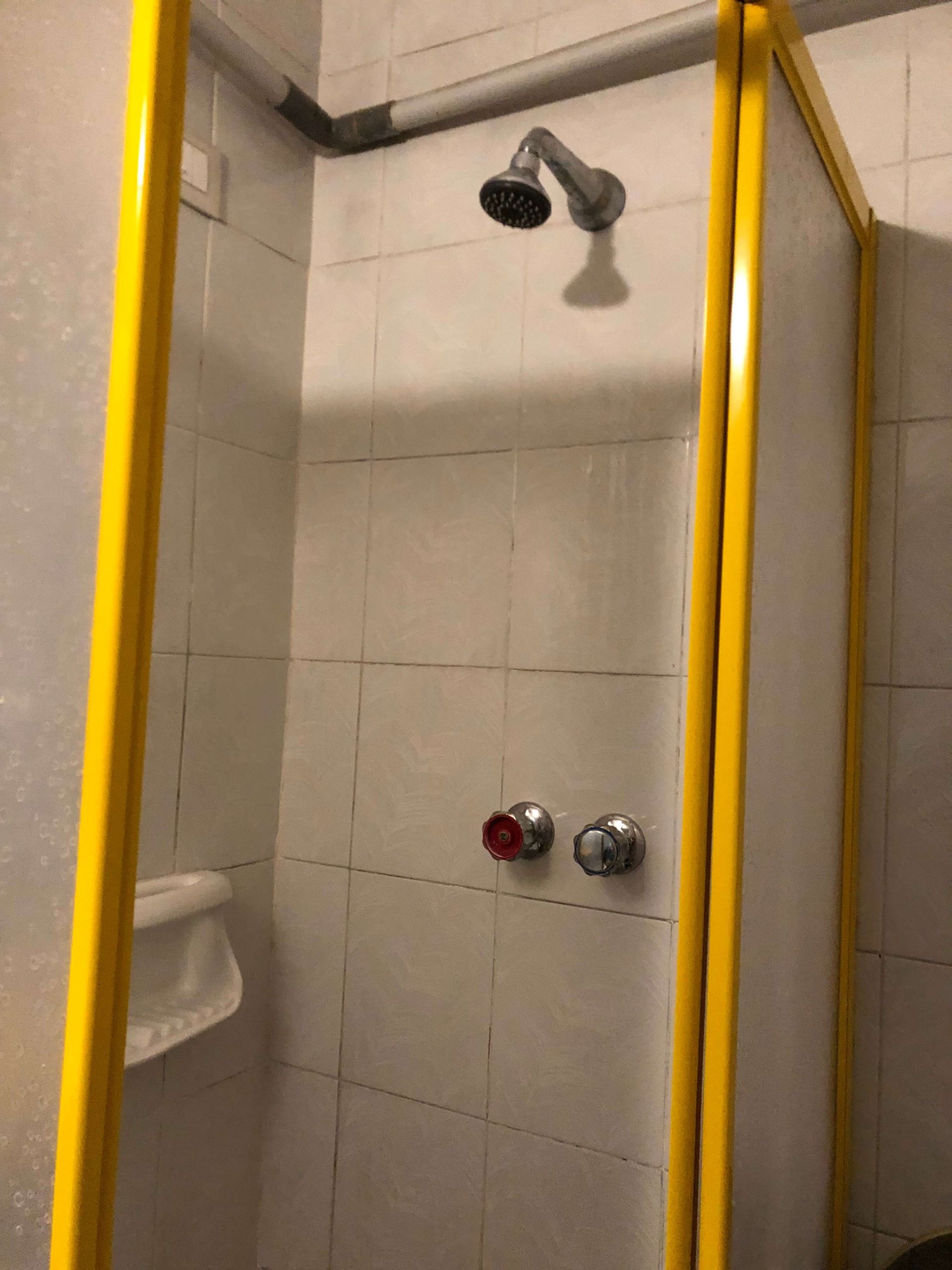 ホテル・ストロンボリ・バスルーム