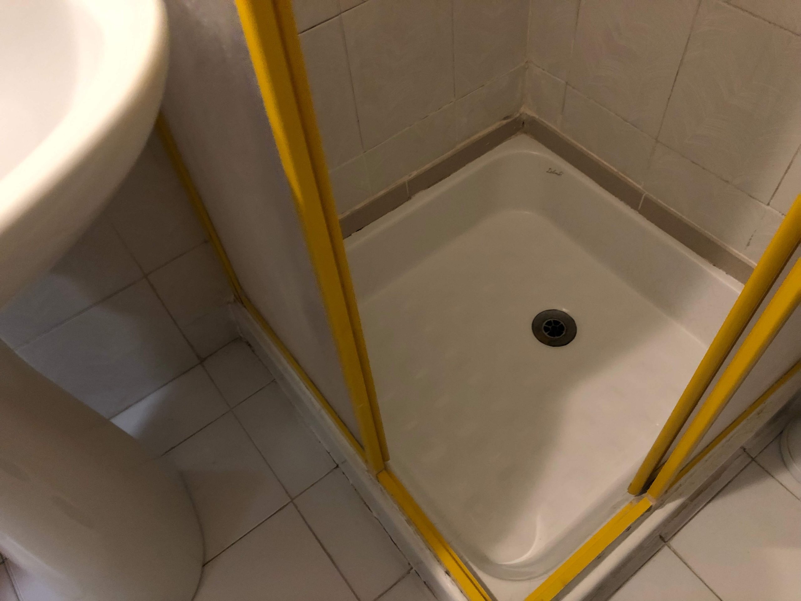 ホテル・ストロンボリ・バスルーム