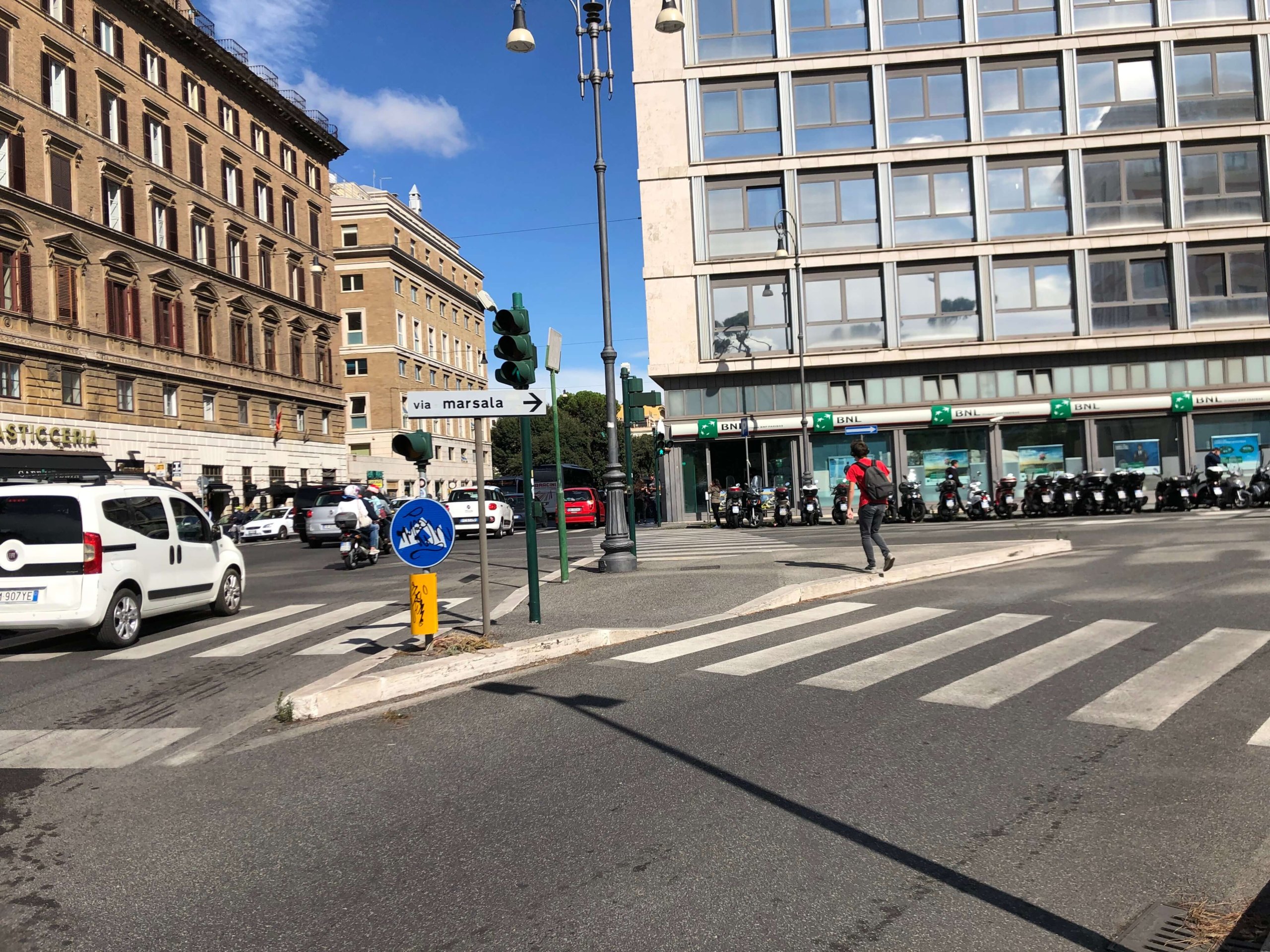 マルサーラ通り