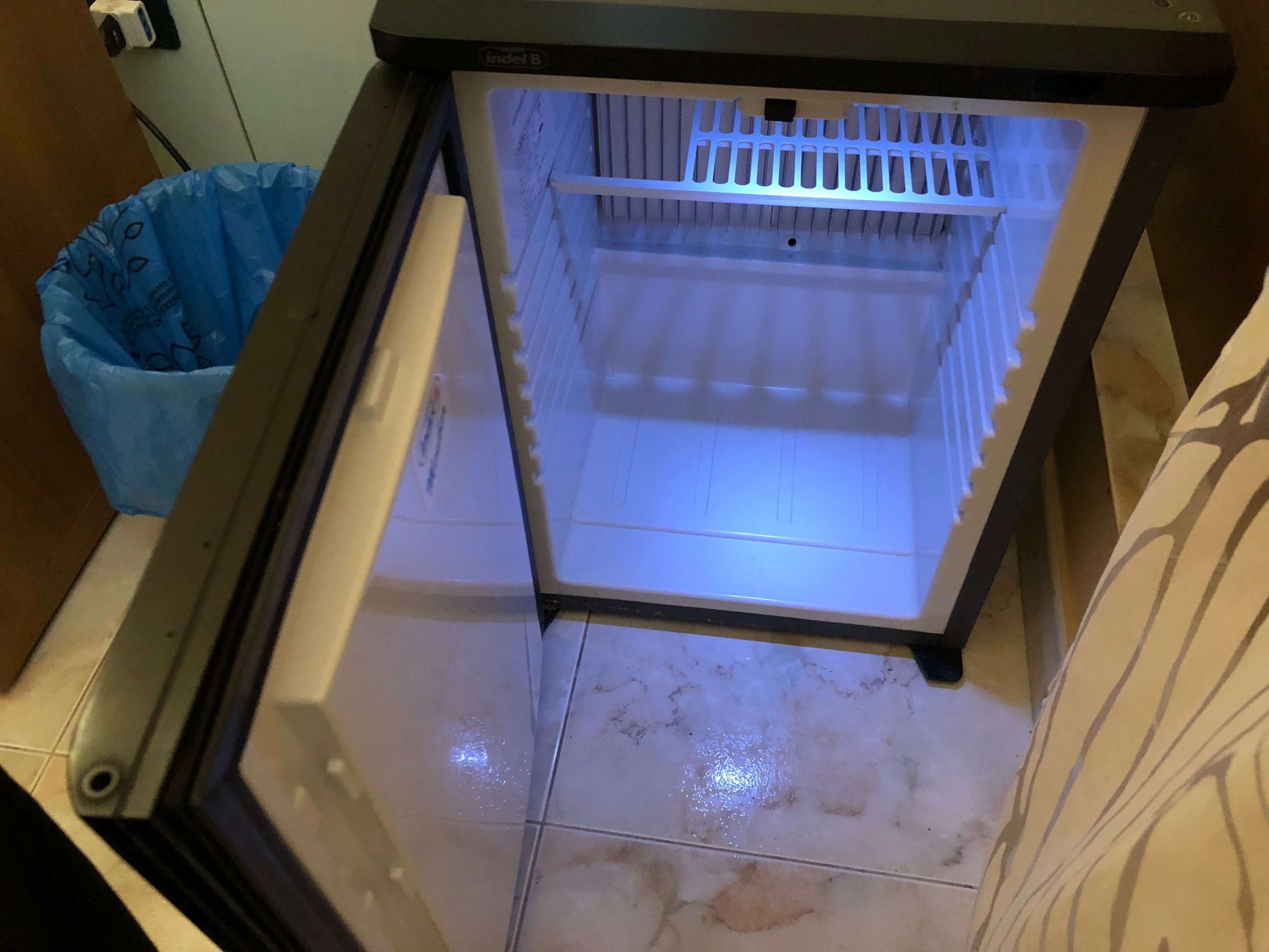 ホテル・キャティ