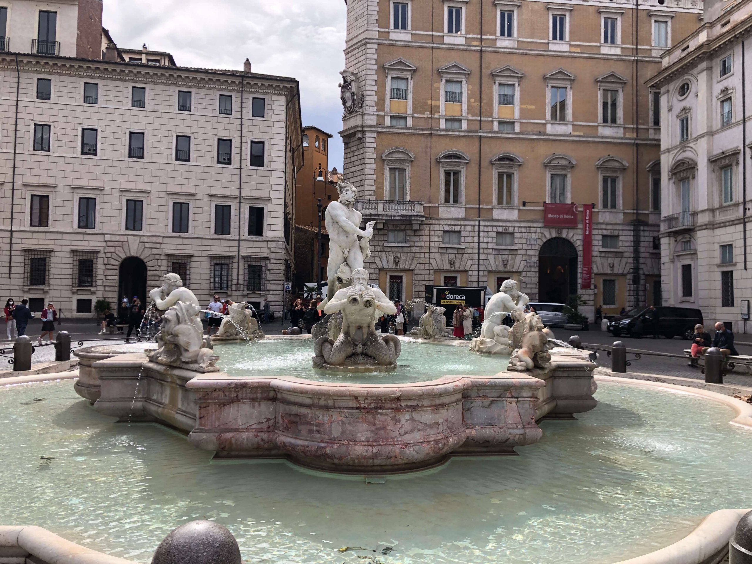 ローマ・ナヴォーナ広場