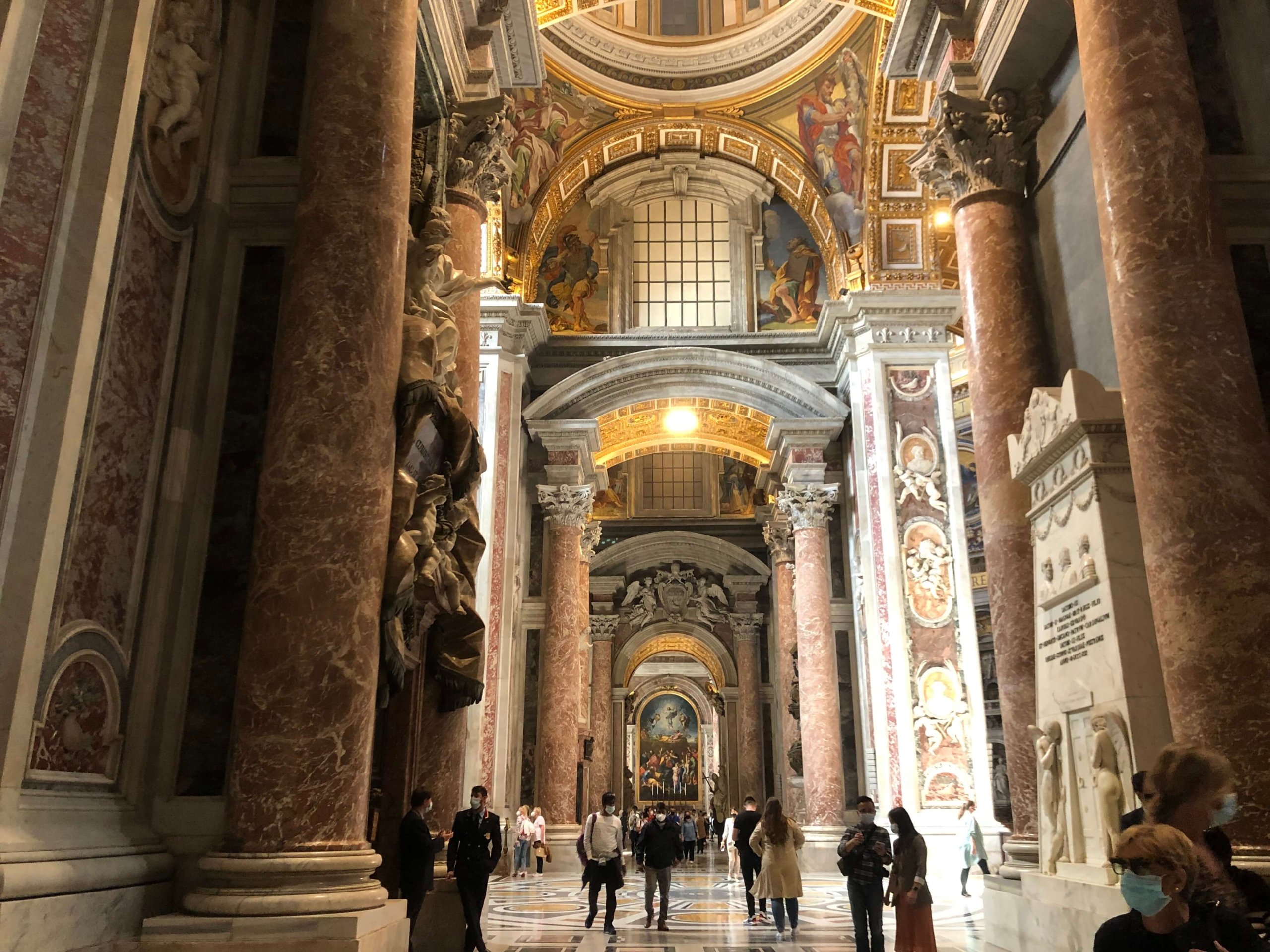 バチカン市国・サンピエトロ大聖堂