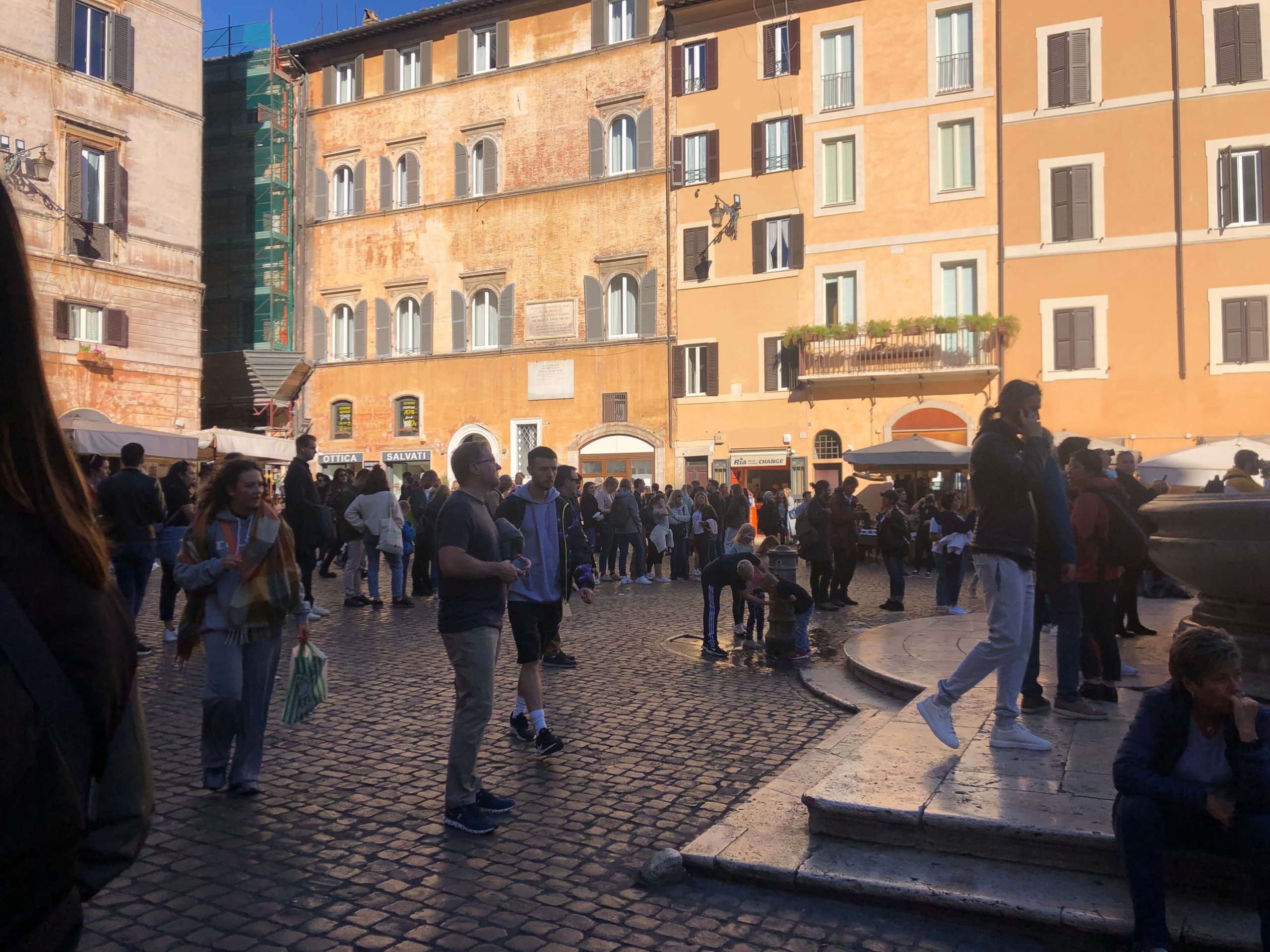 ローマ・ロトンダ広場