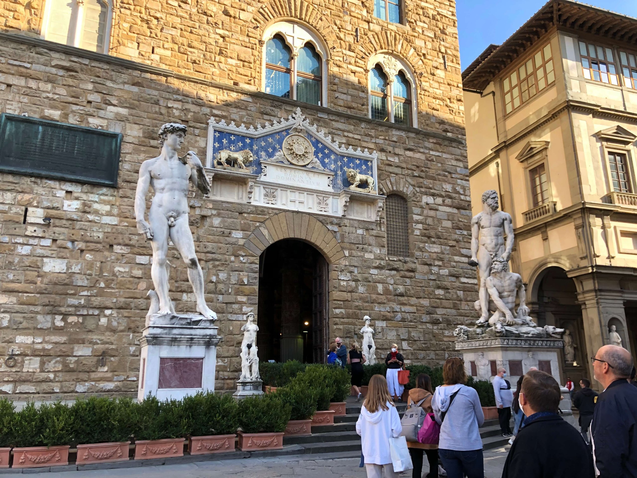 フィレンツェ・ヘラクレスとカークス像