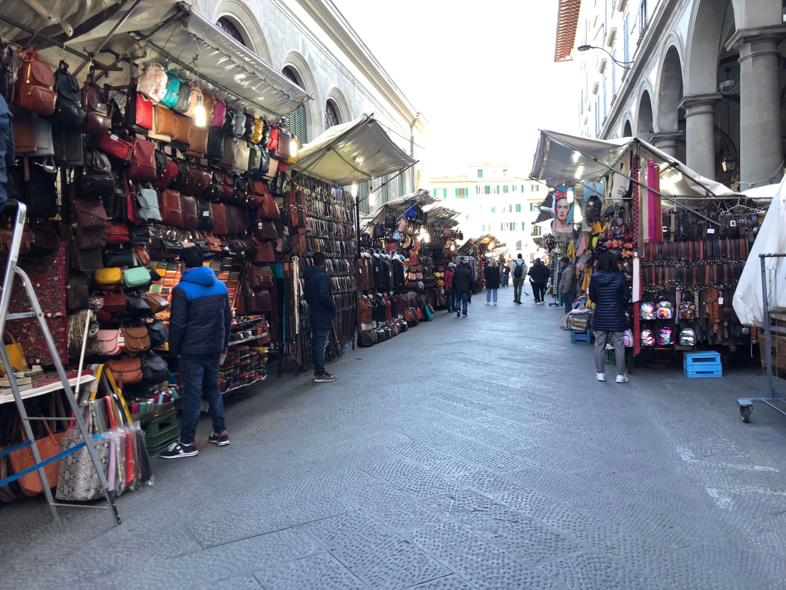 フィレンツェ・革製品のお店