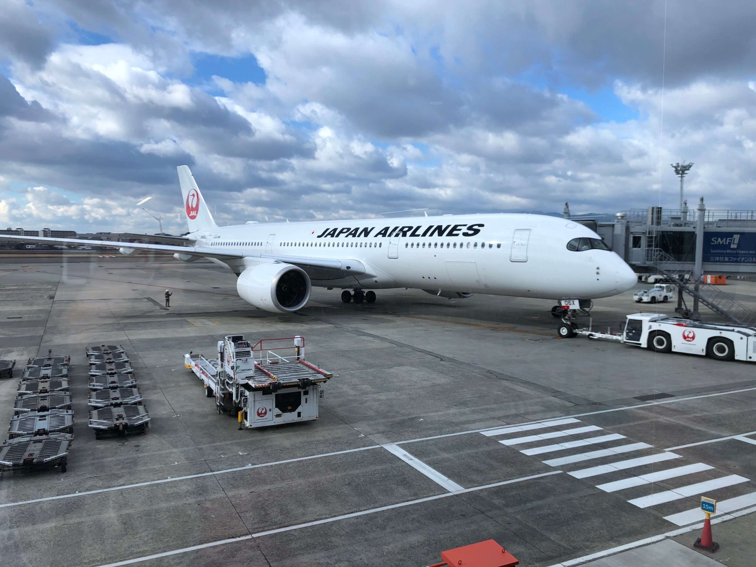 JAL飛行機A350
