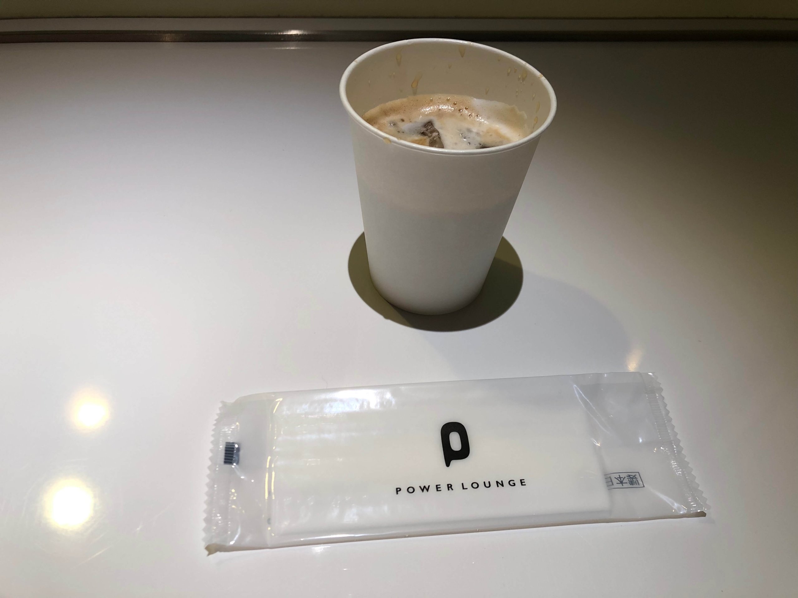 パワーラウンジ