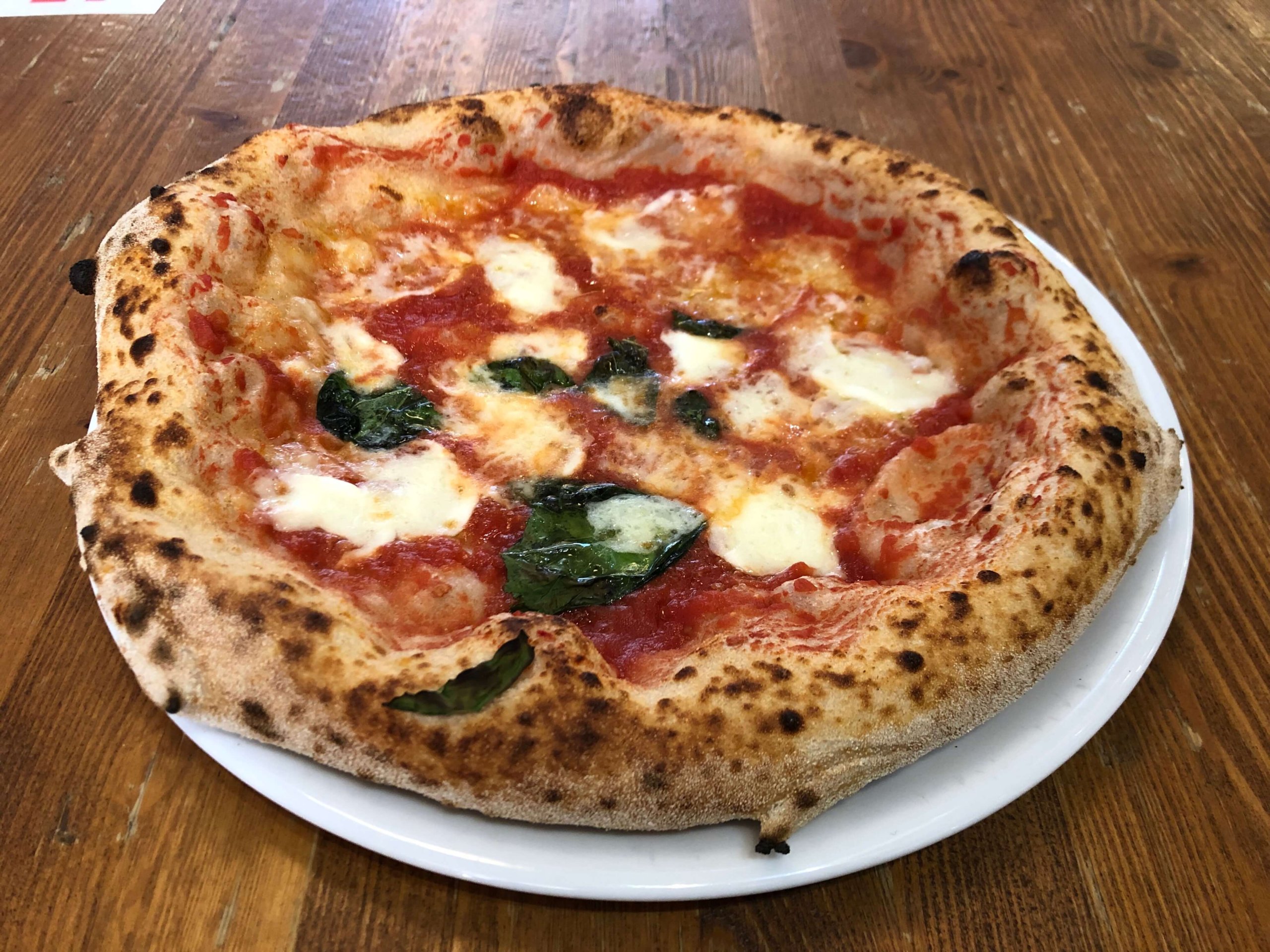 フィレンツェ・メルカートセントラルのピザ