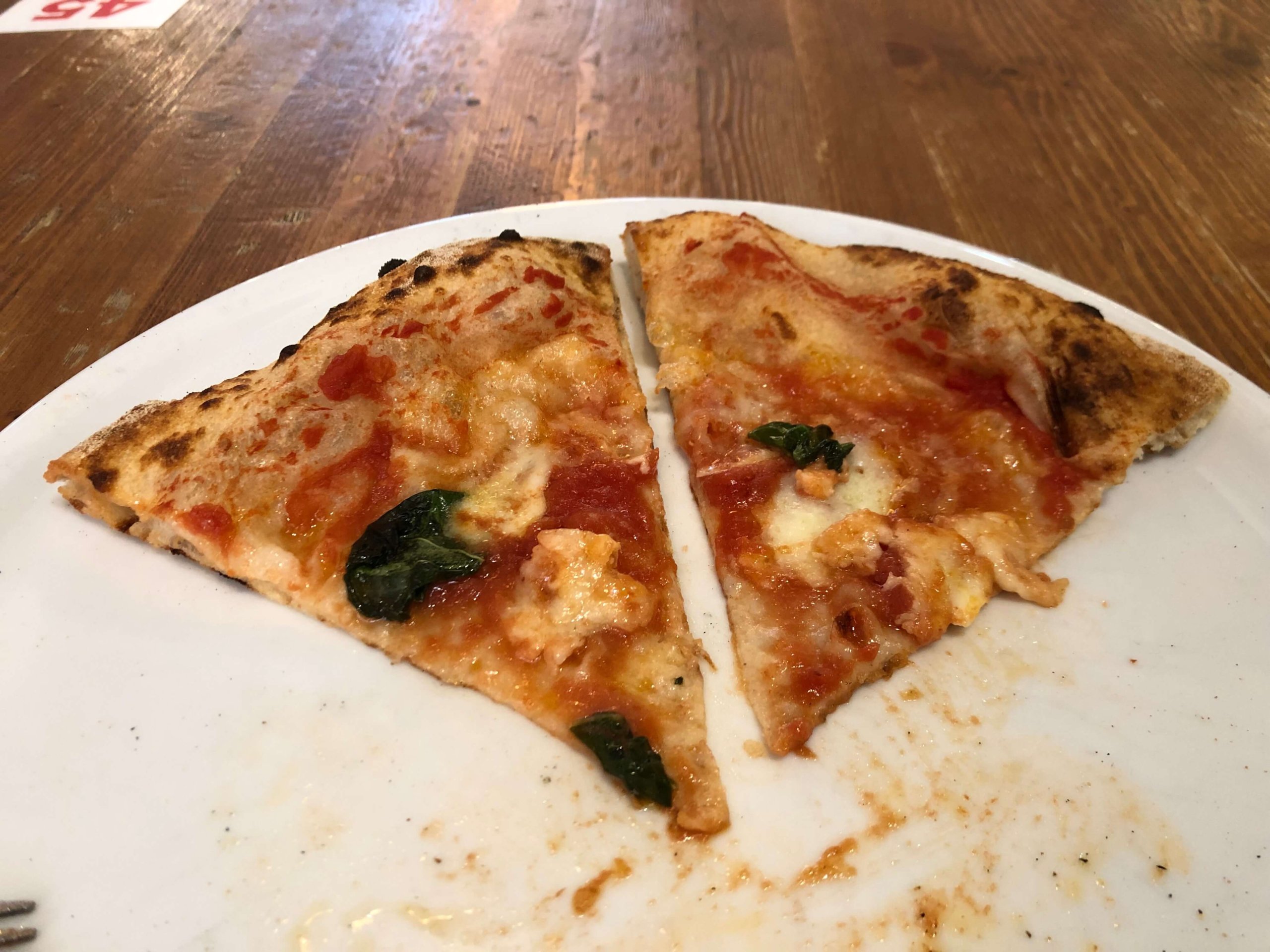 フィレンツェ・メルカートセントラルのピザ