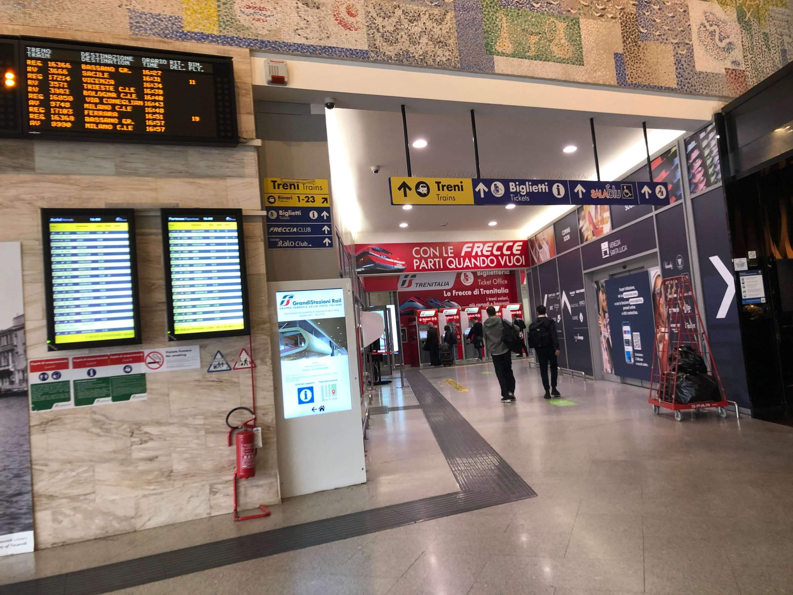 ベネツィア・サンタ・ルチア駅