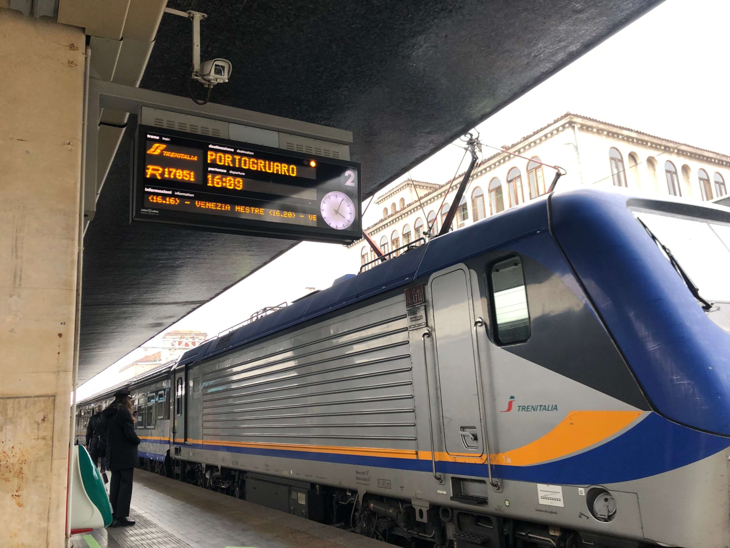 トレニアタリア車両