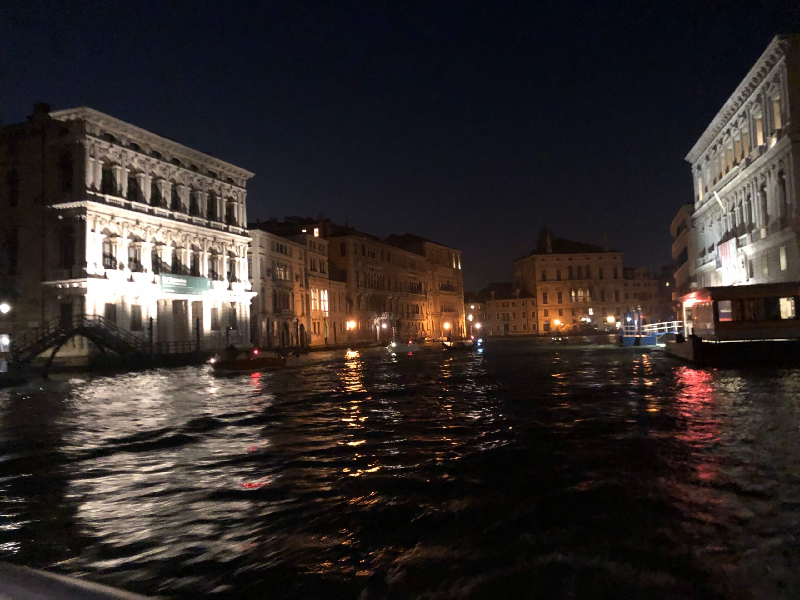 ヴェネツィア・ヴァポレットからの景色