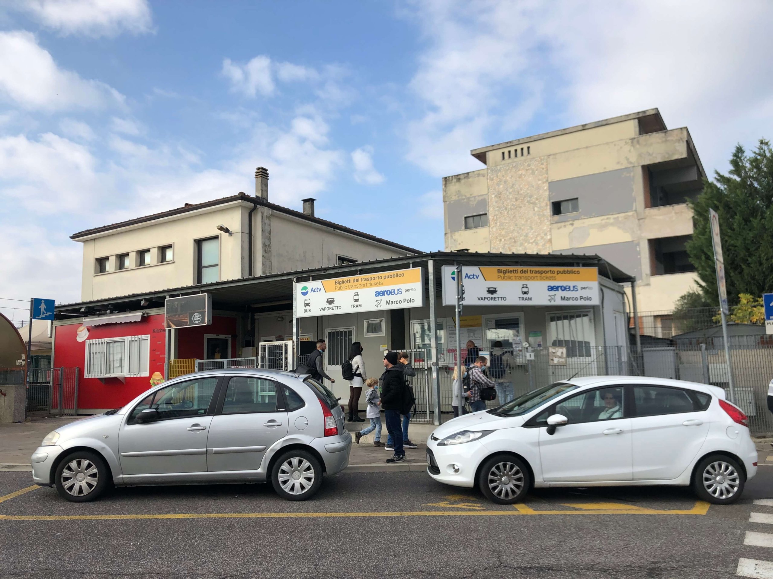 メストレ・チケット売り場