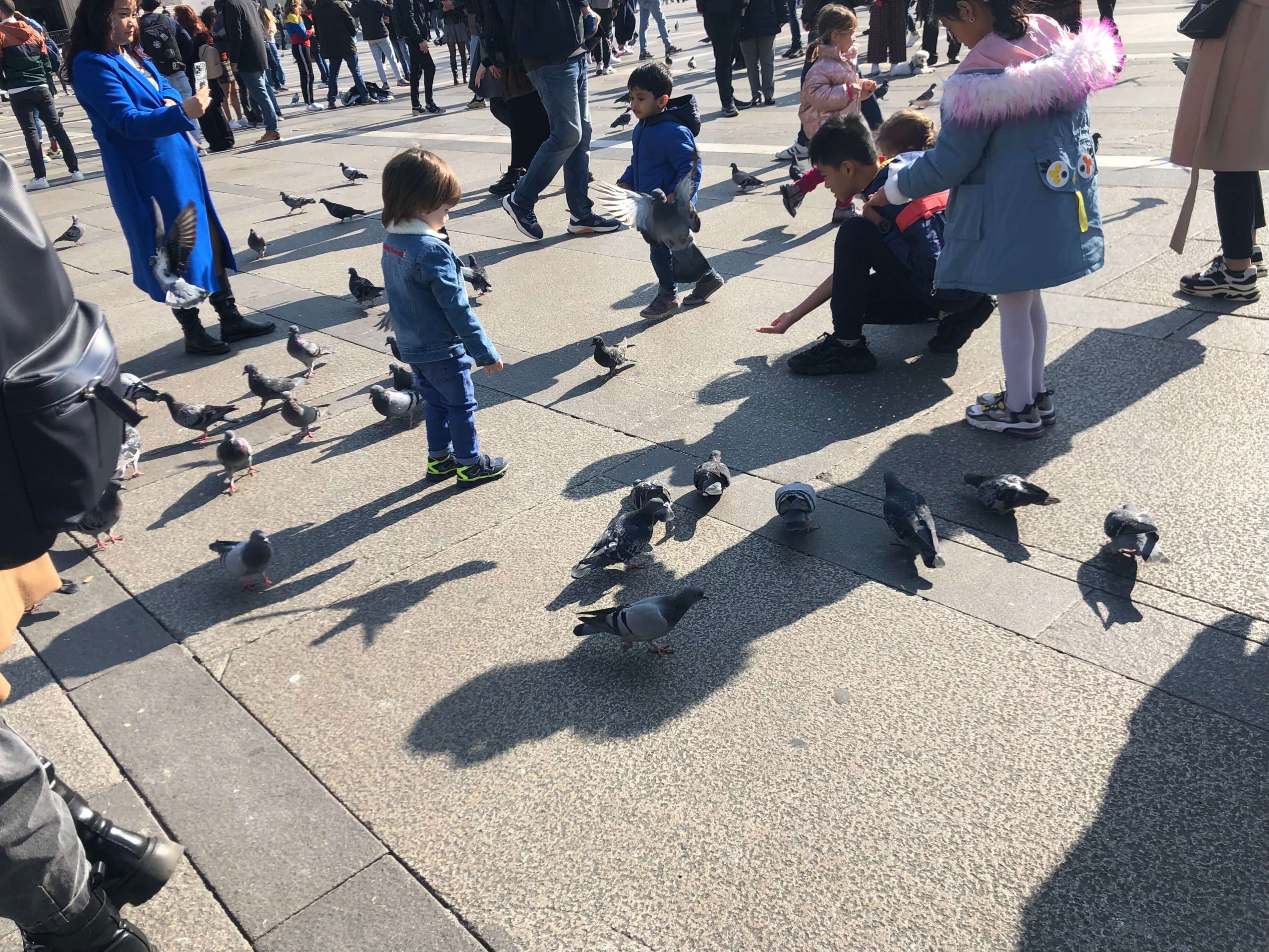 ミラノ・ドゥオモ前広場