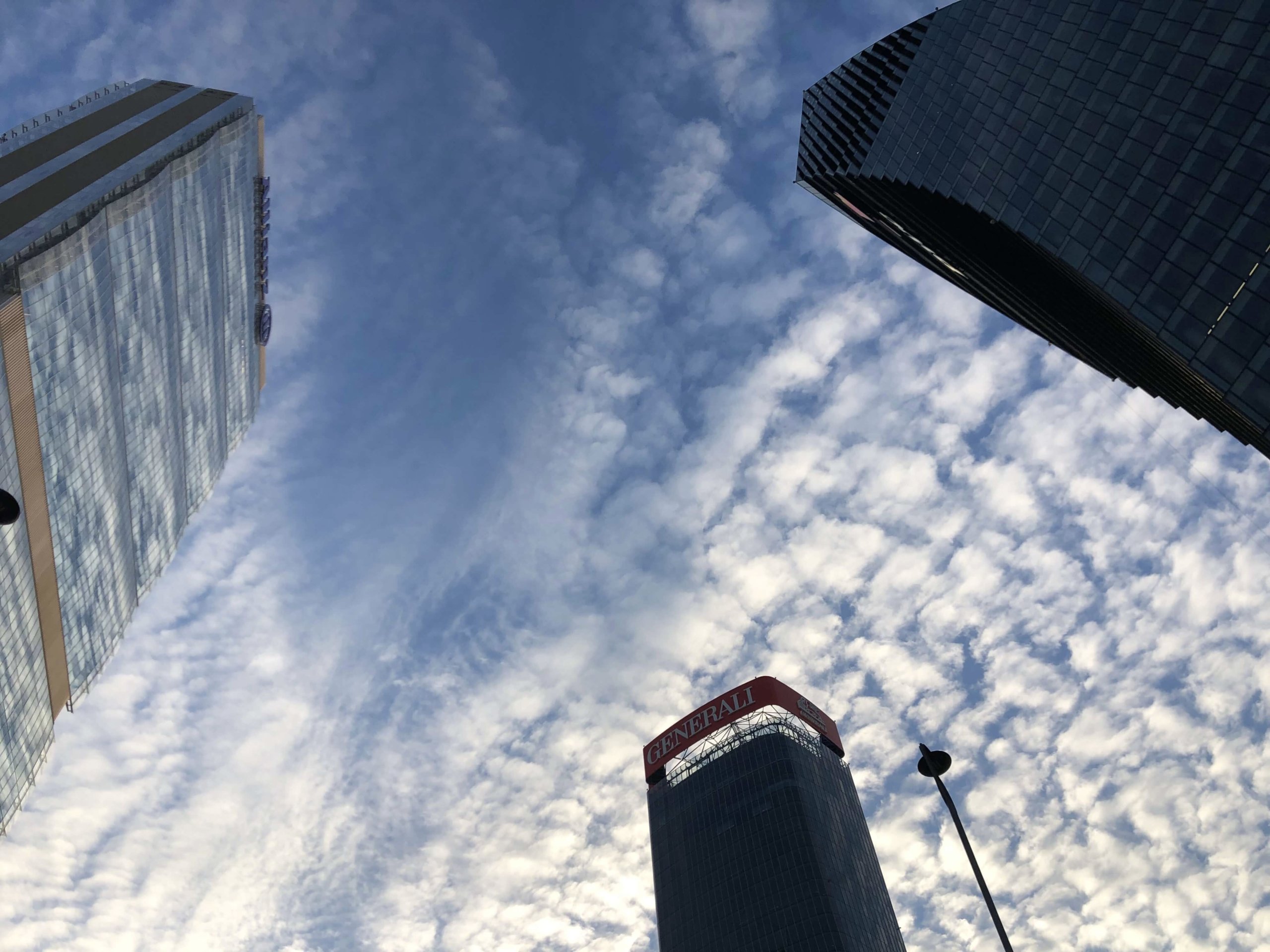 Tre Torriの摩天楼