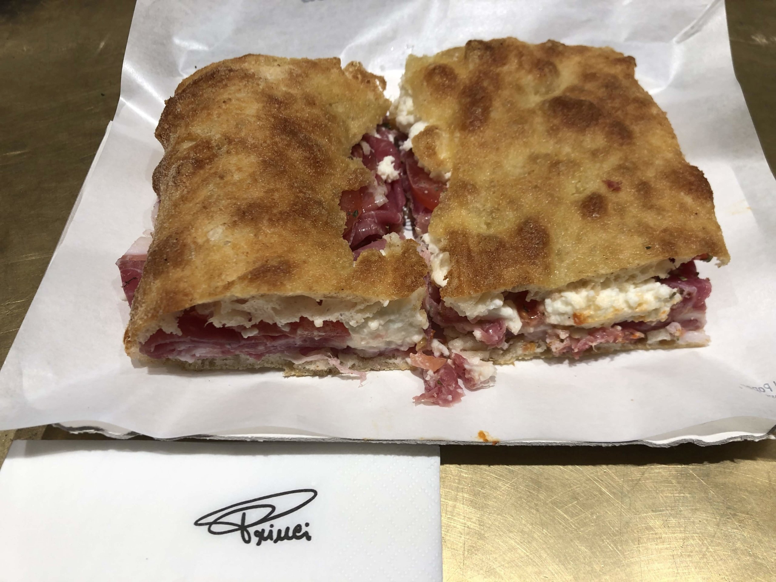 ミラノ・プリンチのピザ