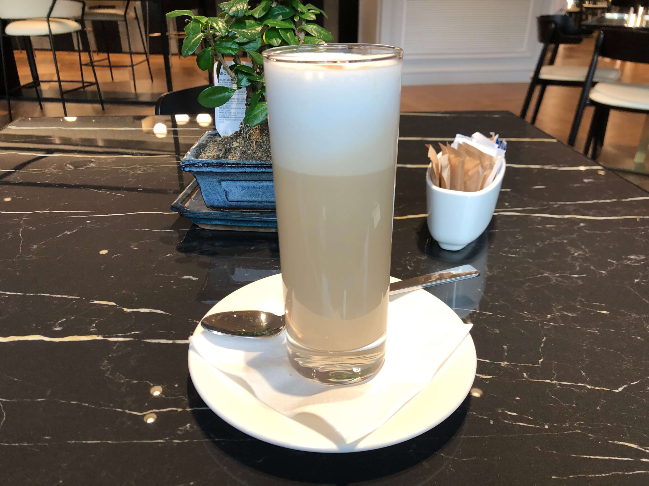 シェラトン・カフェラテ