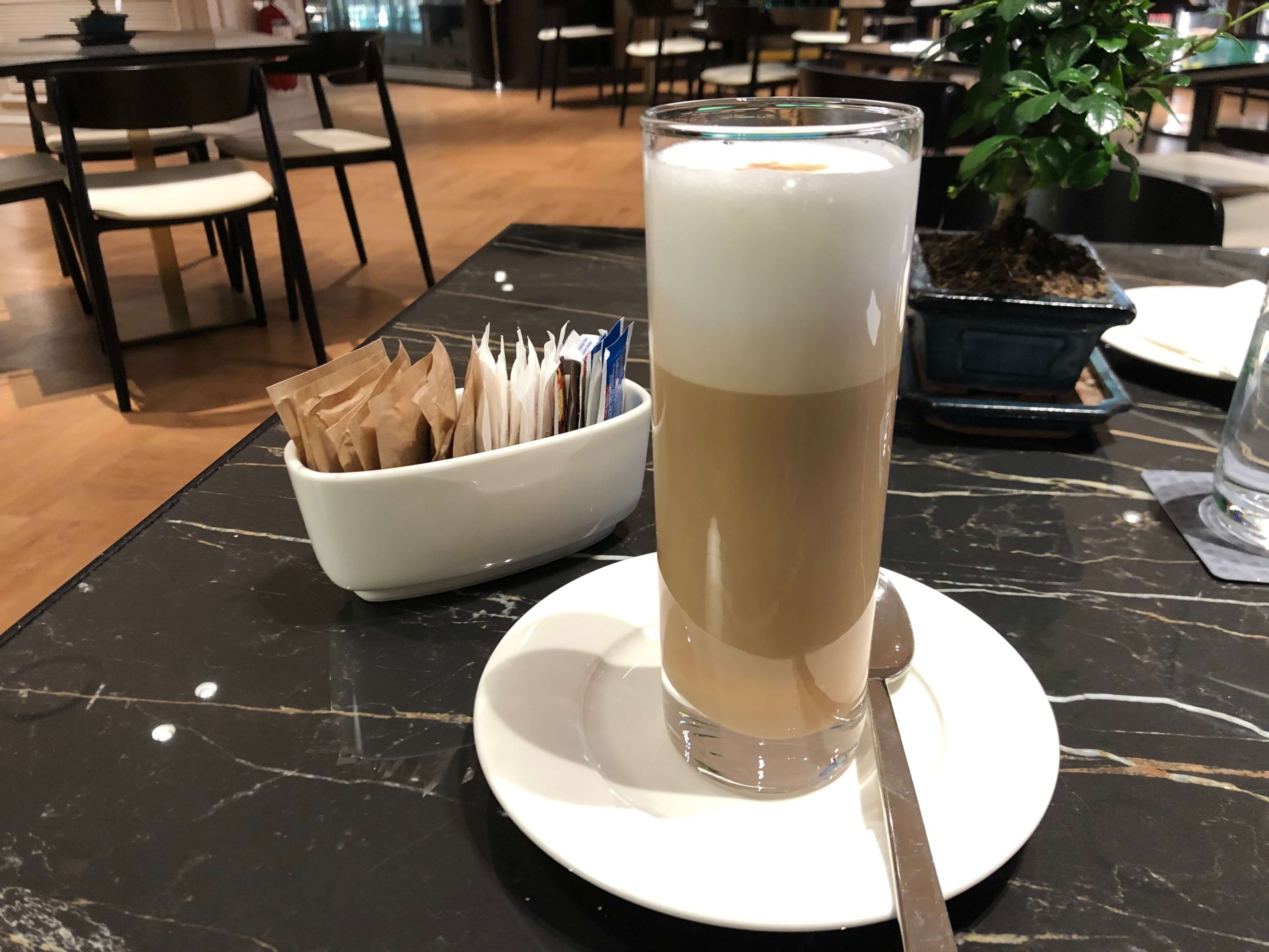 シェラトン・カフェラテ