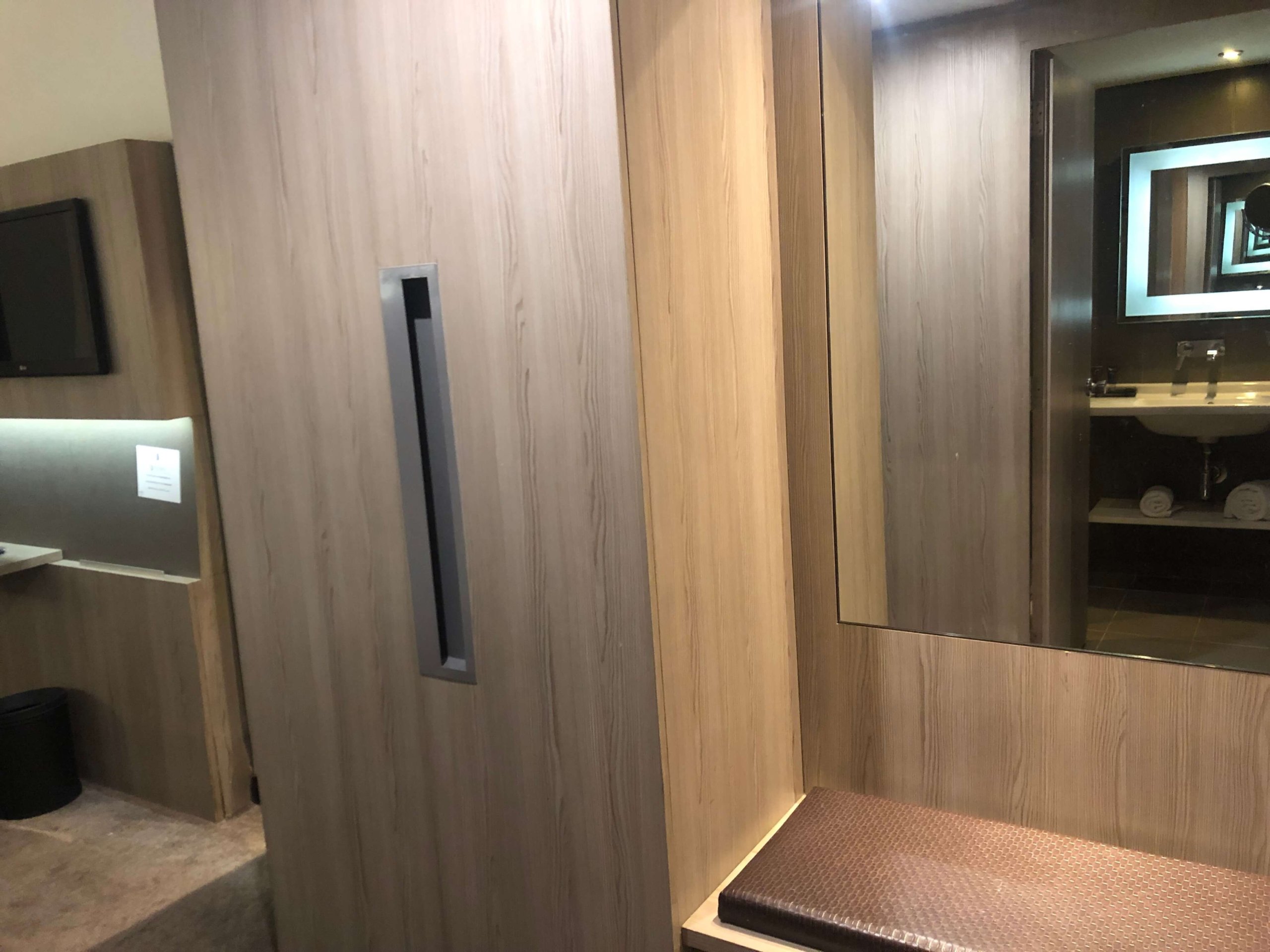 ノボテルカイロエアポート・クローゼット