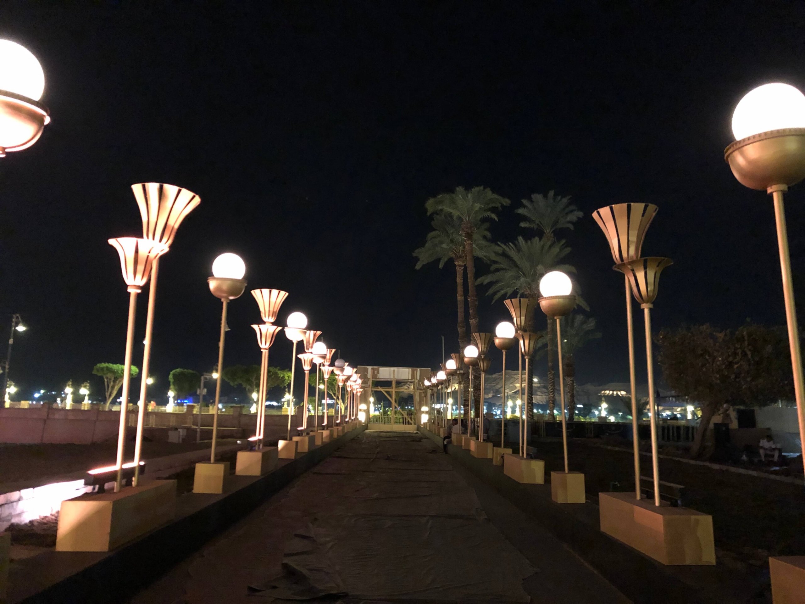 ルクソール神殿