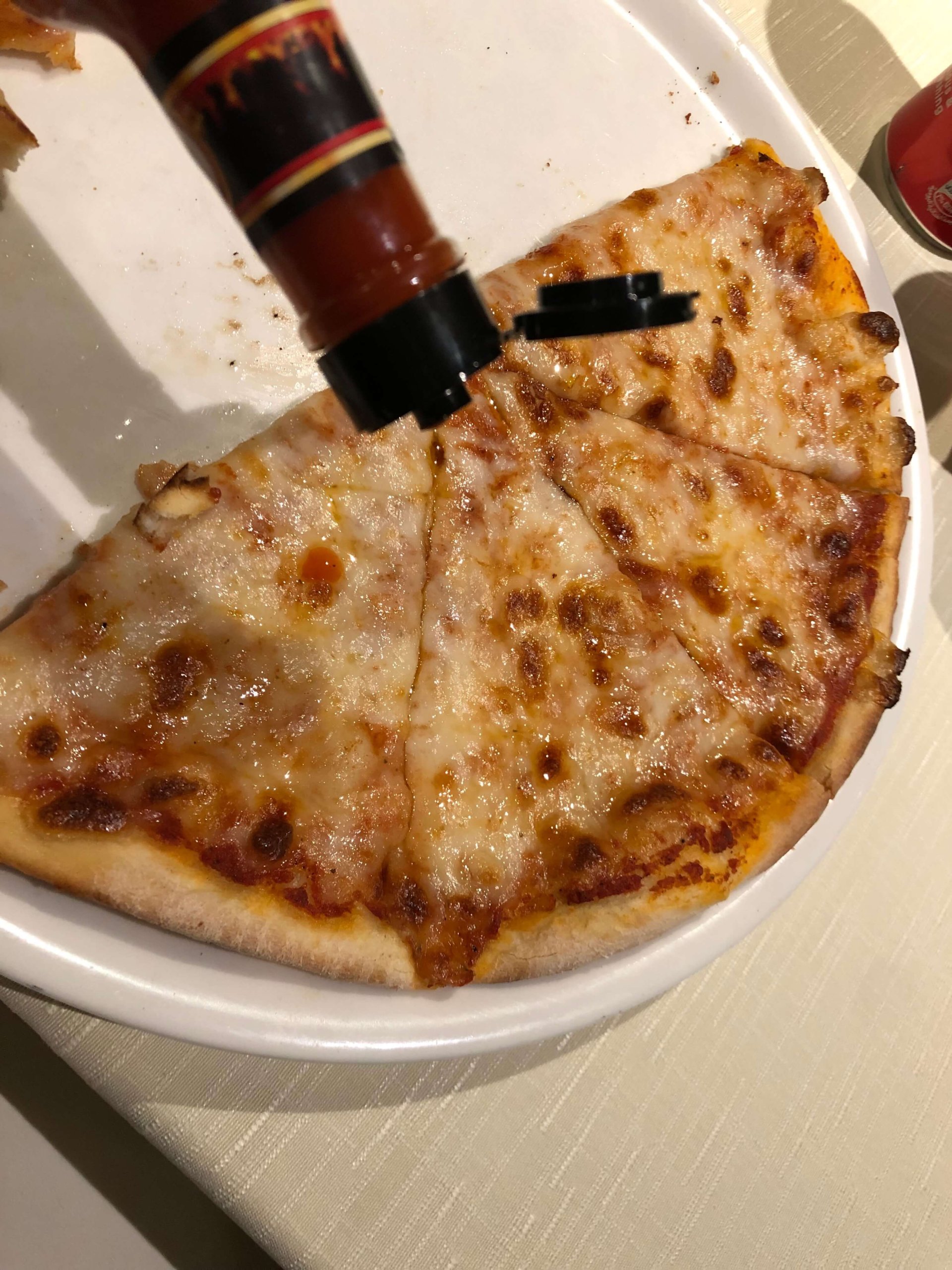 ソネスタ・夕食・ピザ