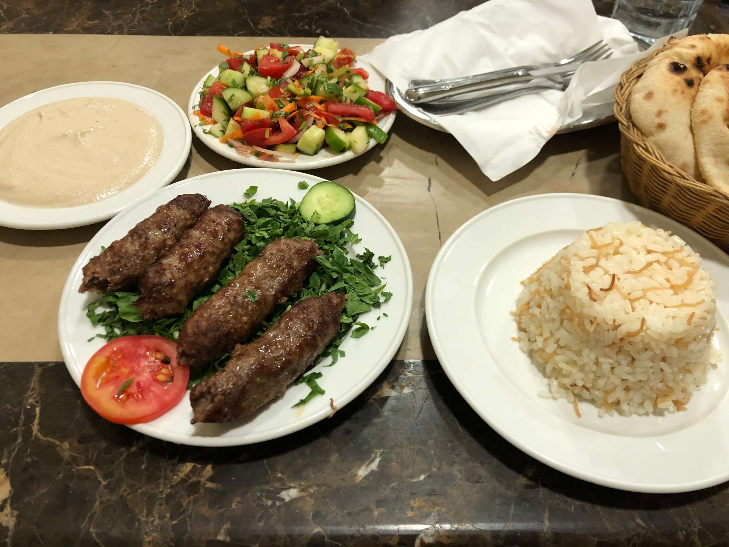 ABEER RESTAURANT・コフタのセット