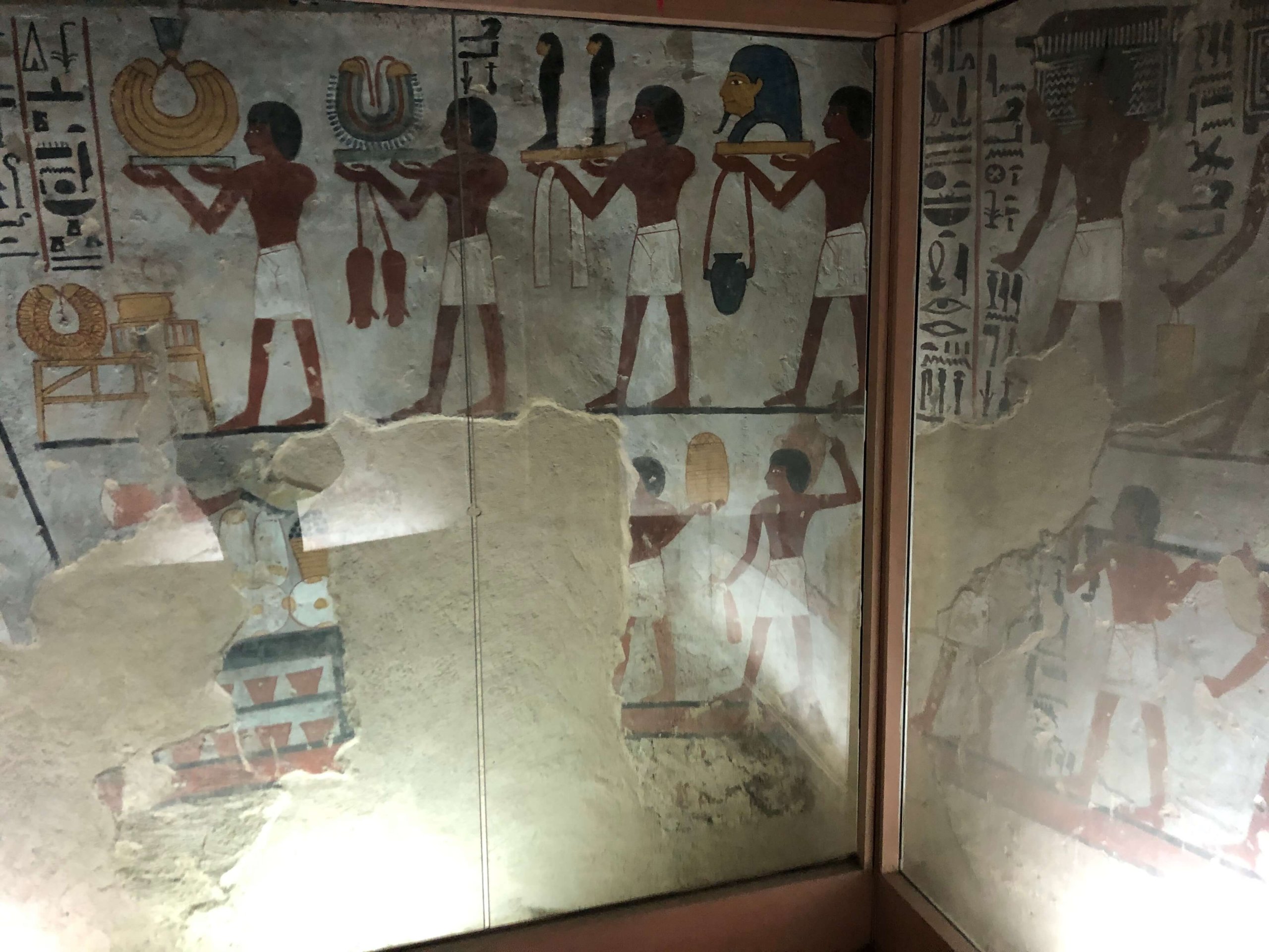 貴族の墓・センネフェル