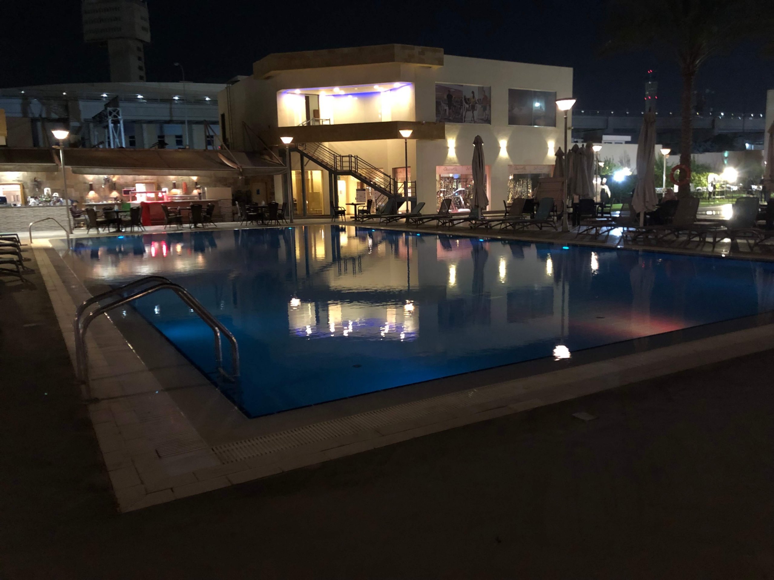 ノボテルカイロエアポート・プール